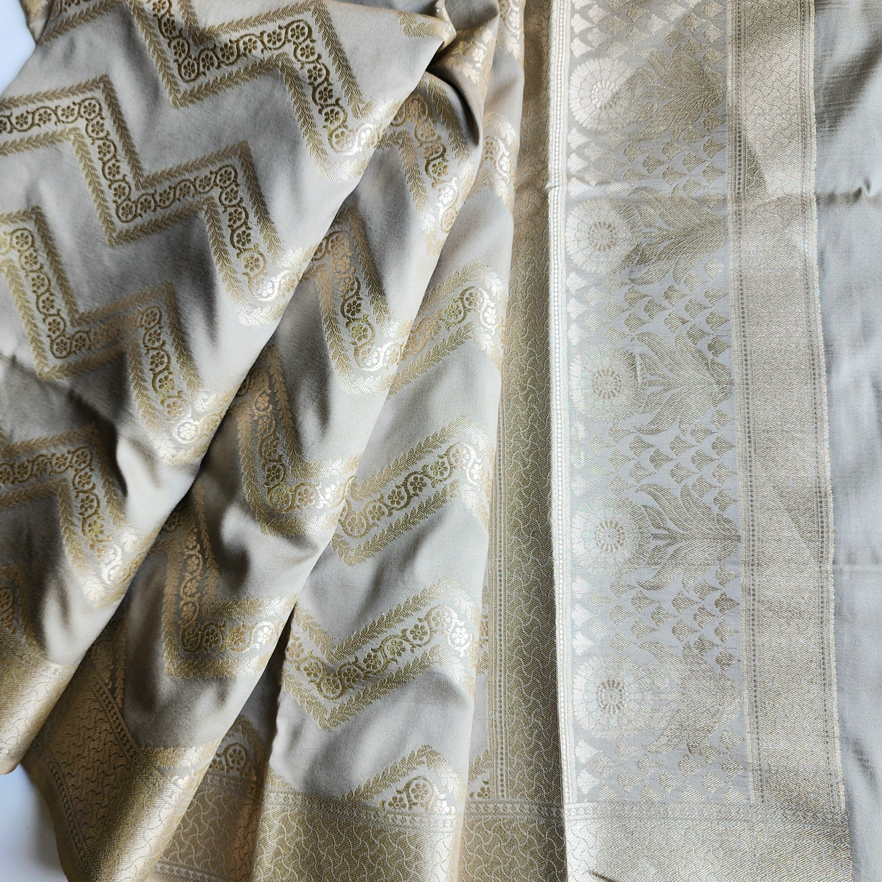 Dove Grey Banarasi Dupatta with Golden Zigzag Pattern