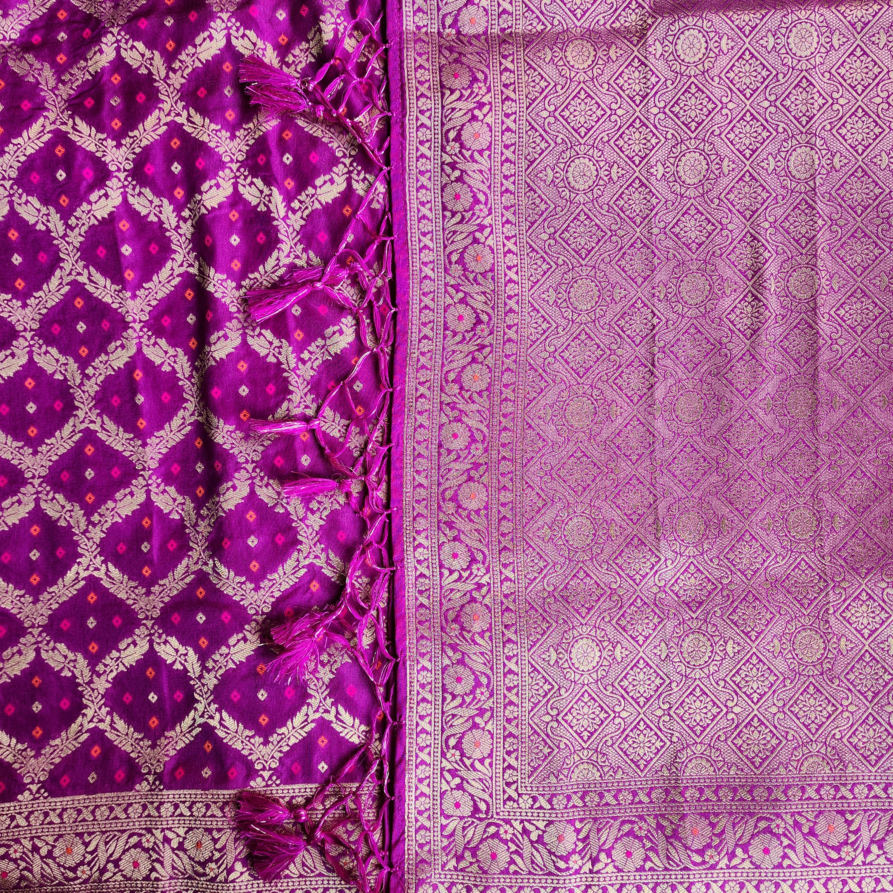 Bright Fuchsia Bandhani Dupatta with Traditional Jaal