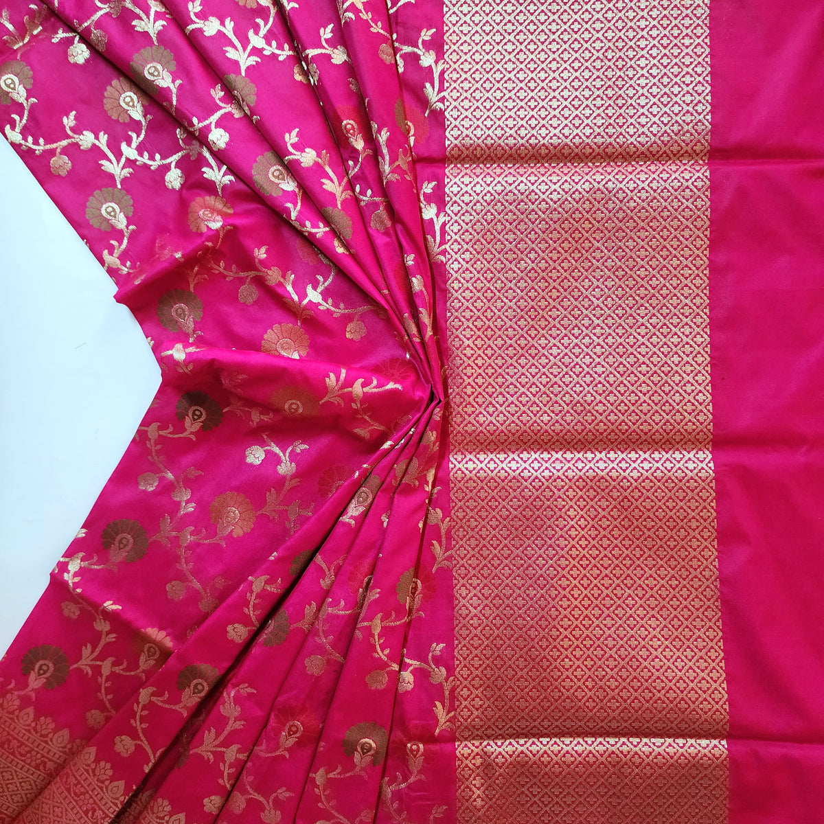 Banarasi Silk Floral Jaal Dupatta - Deep Fuchsia