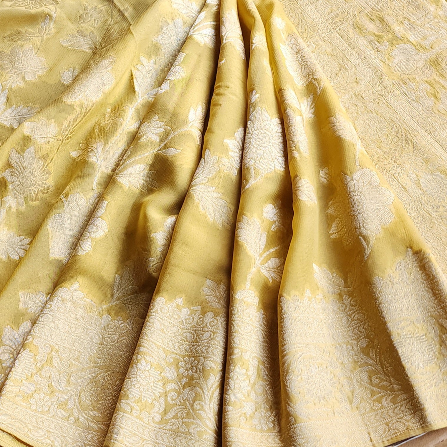 Khaddi Georgette Pure Banarasi Saree in Shade of Yellow