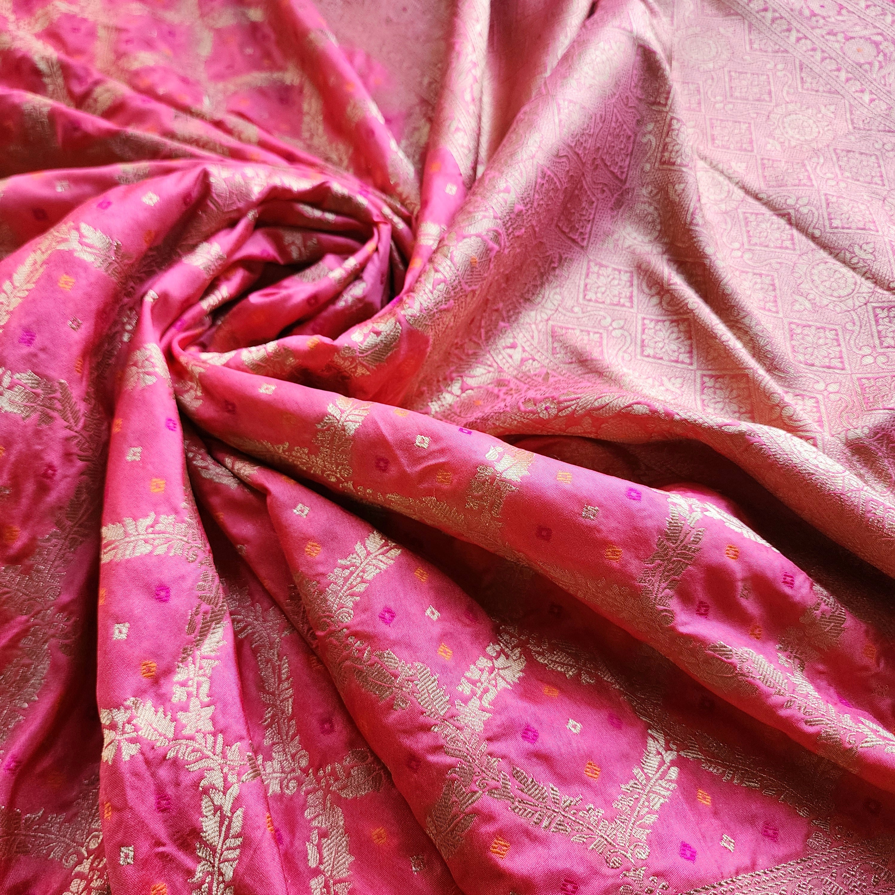 Rani Pink Bandhani Dupatta with Traditional Jaal