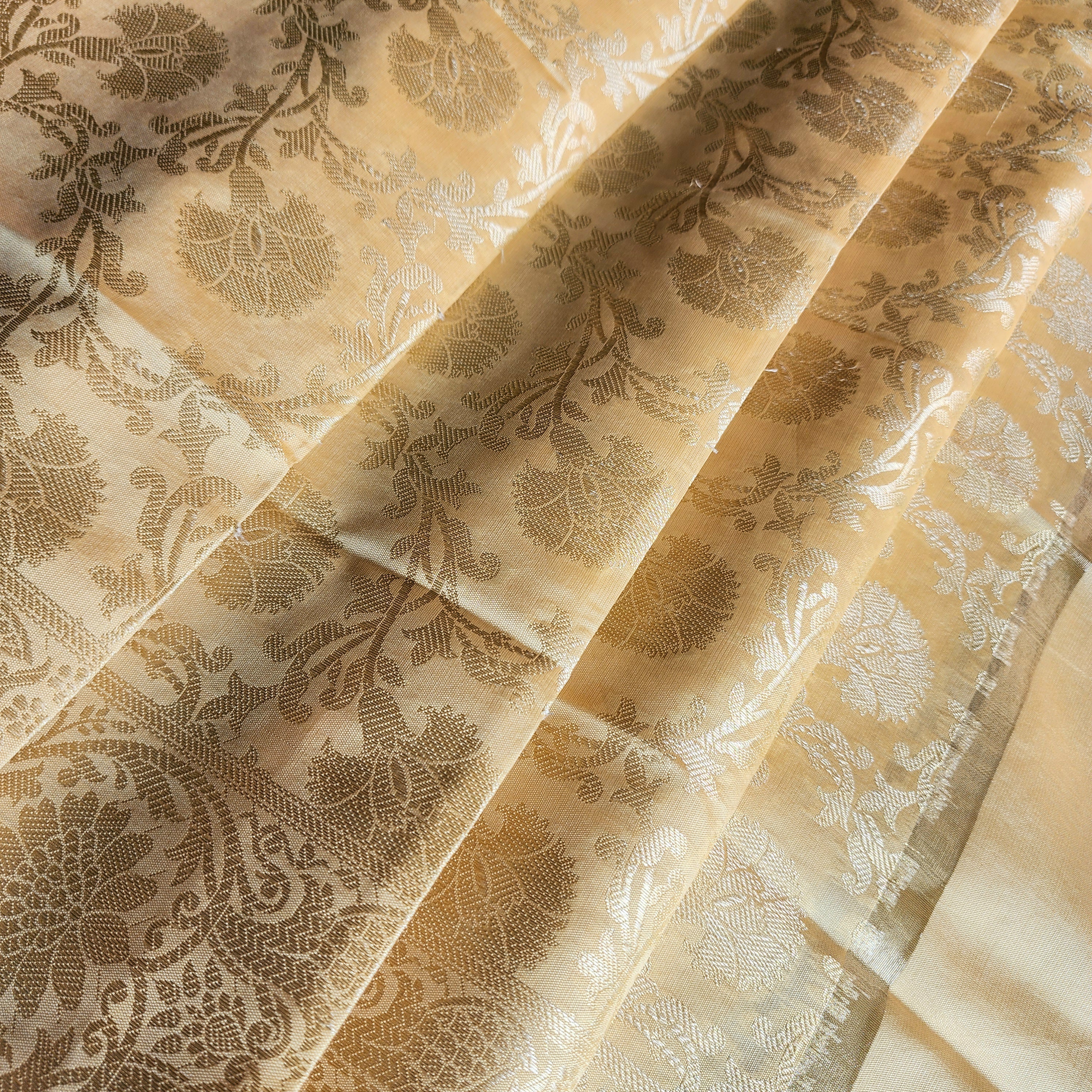 Cream Banarasi Tapetta Silk Dupatta with Gold Floral Zari Weave