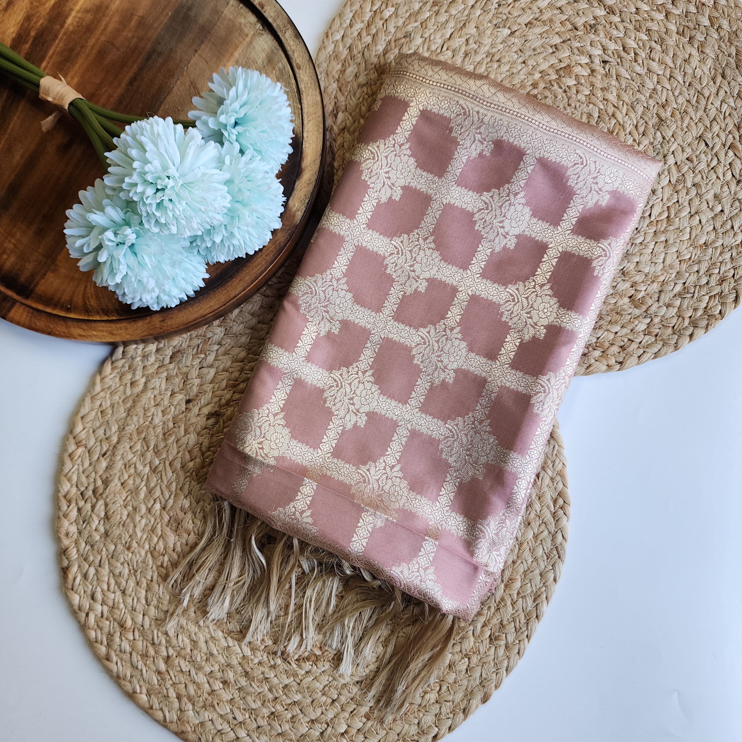 Rose Pink Banarasi Dupatta - Golden Lattice Weave