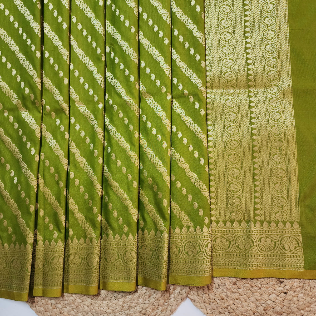 Parrot Green - Banarasi Leheriya Style Dupatta