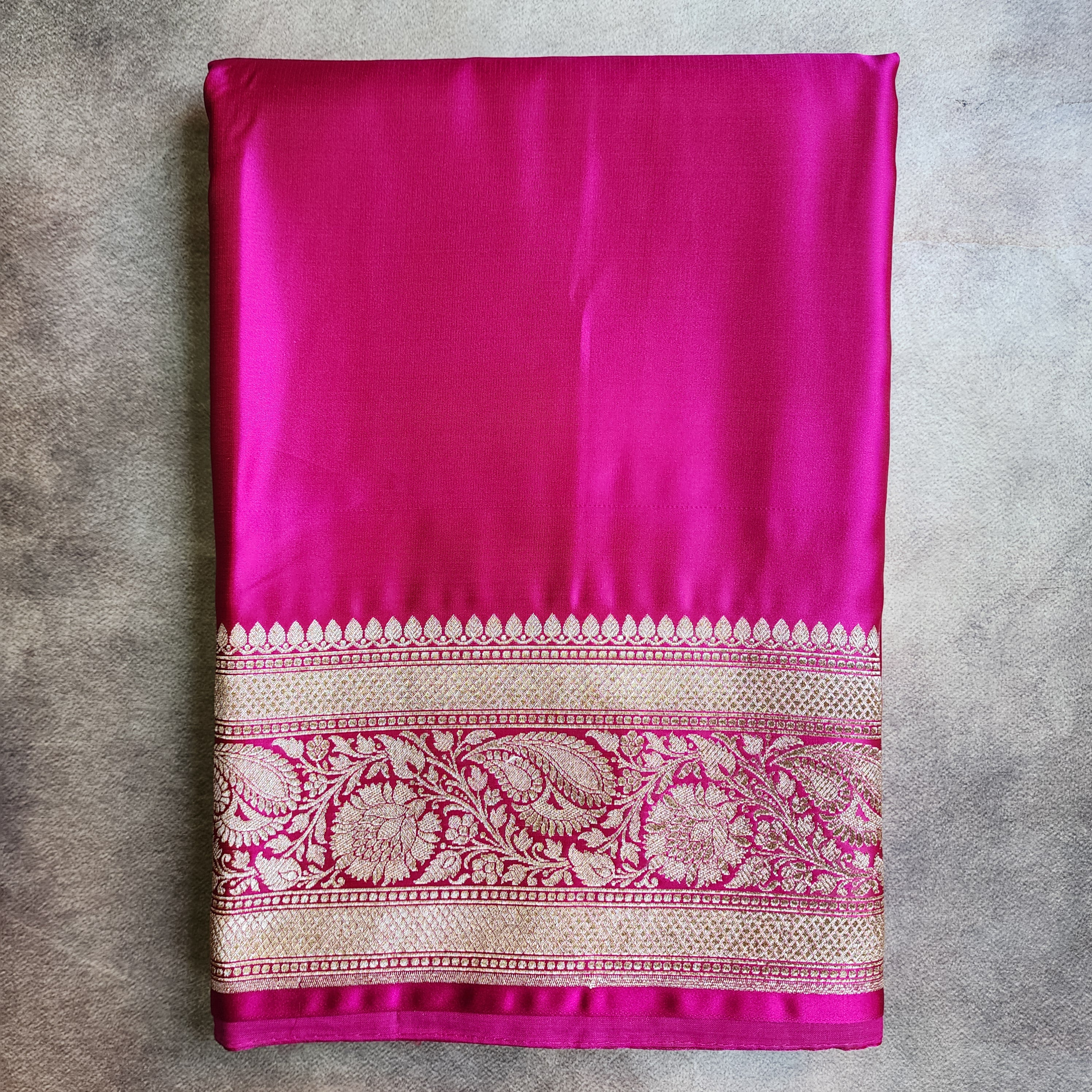 Dhoop Chhaon Magenta Banarasi Katan Silk Saree