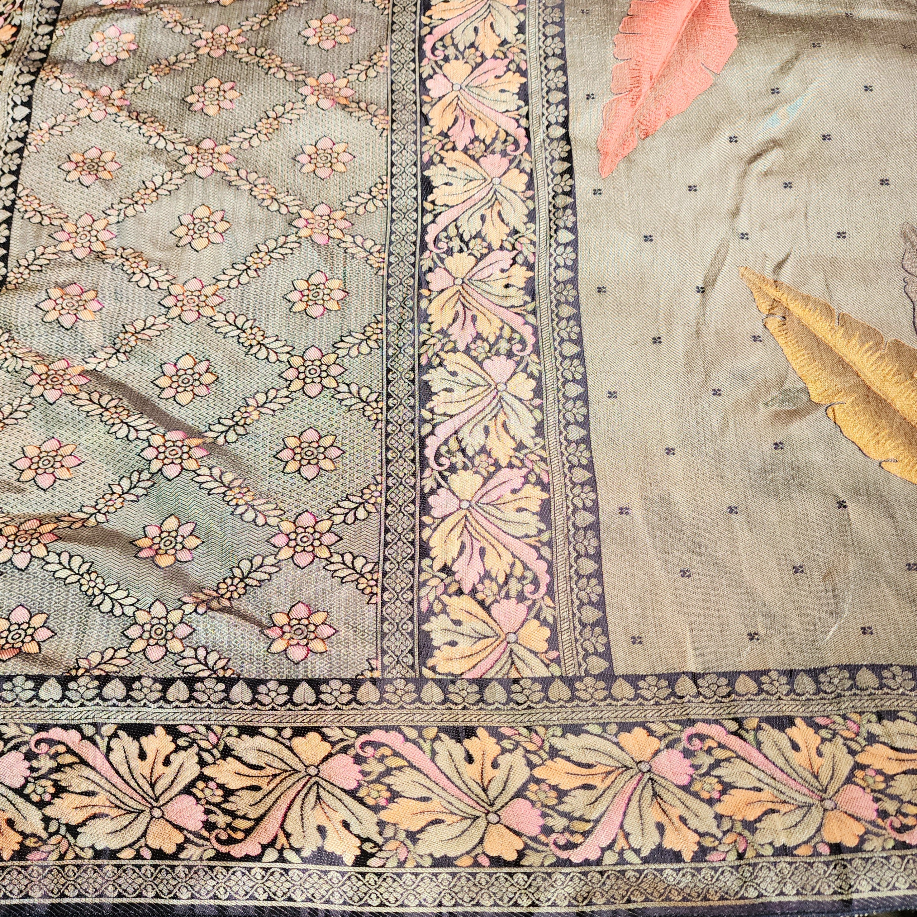 Dove Grey Tissue Silk Saree with Artistic Leaf Motifs