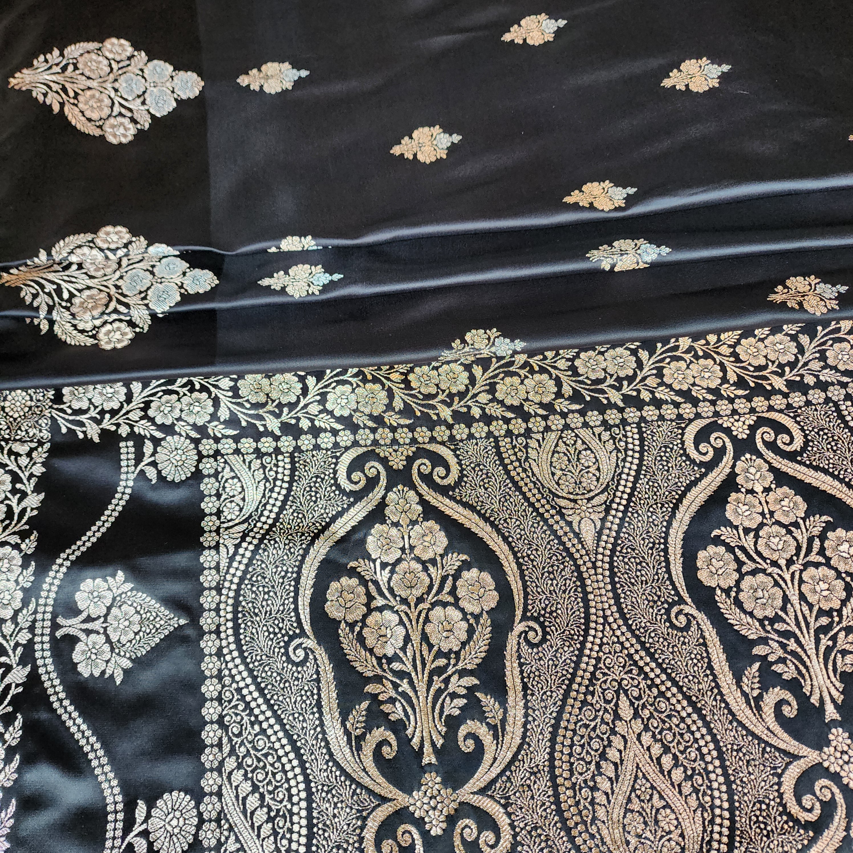 Dual-Tone Black Pure Banarasi Katan Silk Saree