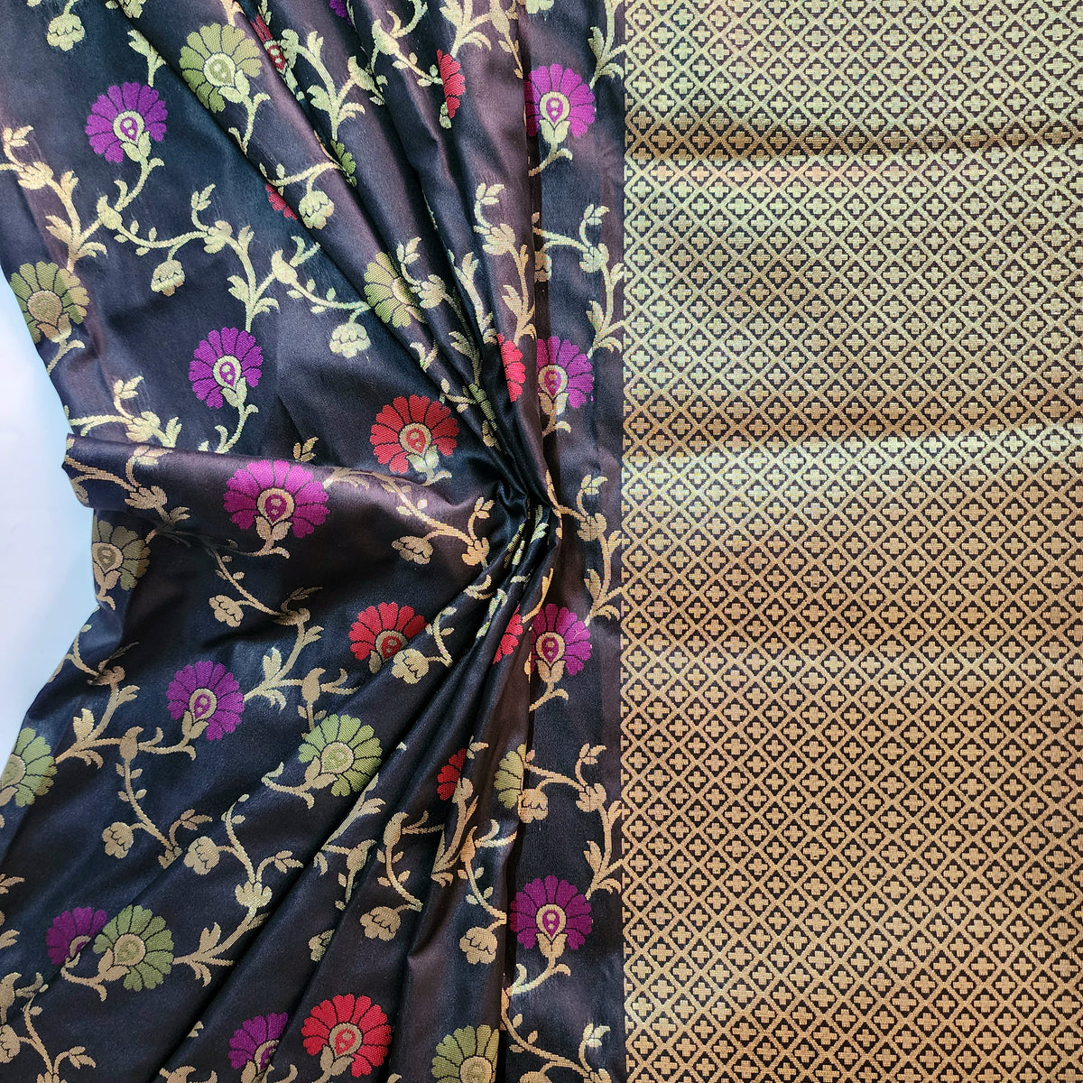 Banarasi Silk Floral Jaal Dupatta - Midnight