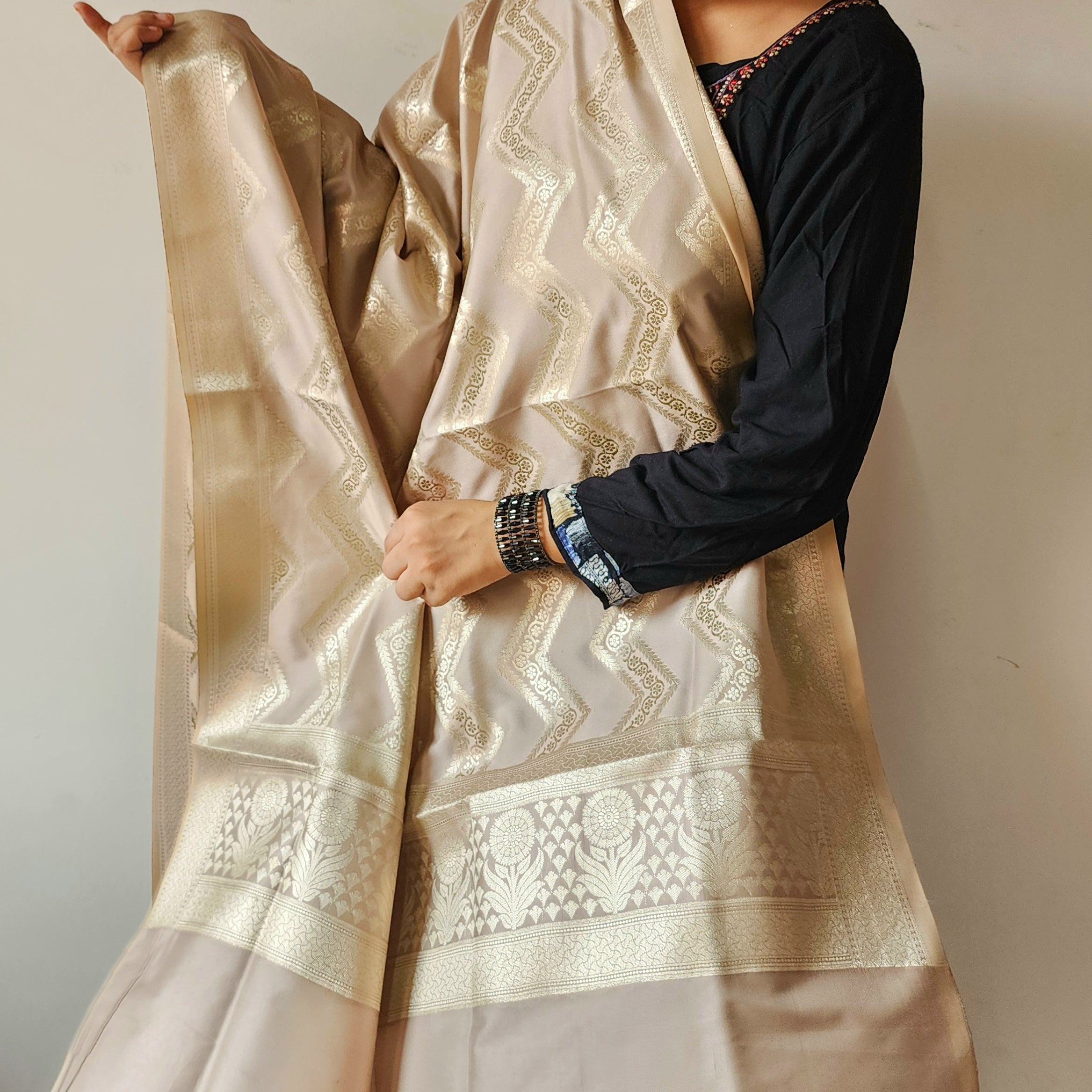 Light Mushroom Banarasi Dupatta with Golden Zigzag Pattern