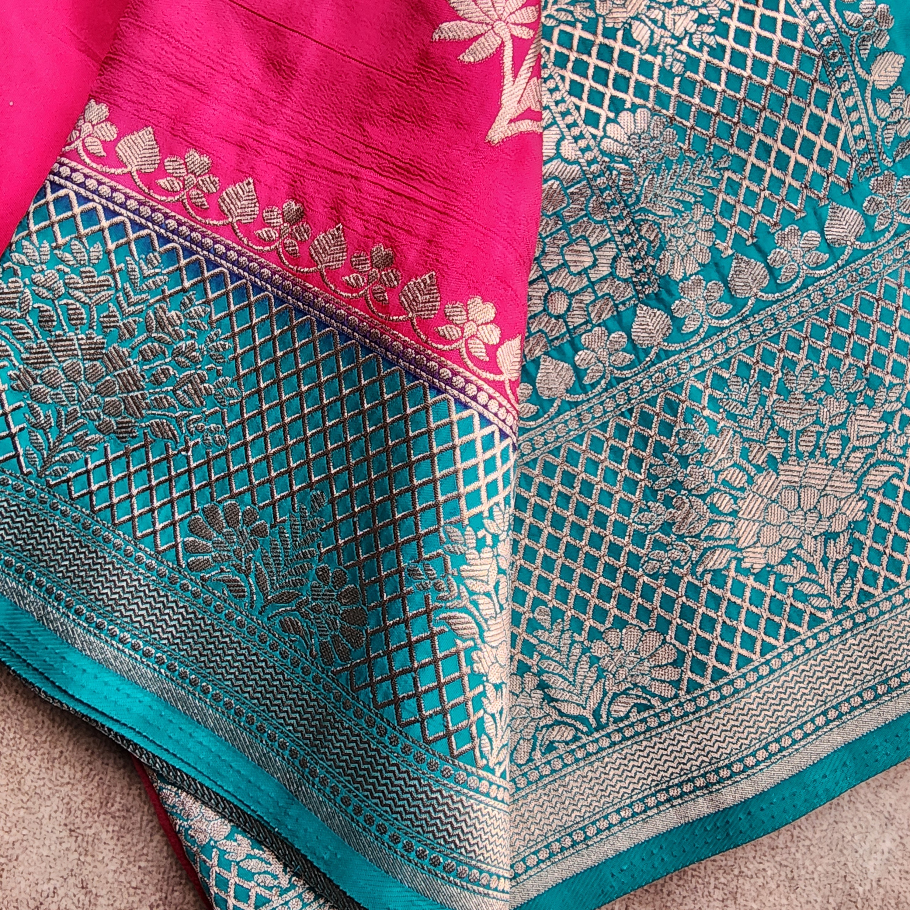 Deep Fuchsia Crepe Georgette Silk Saree with Contrast Turquoise Border