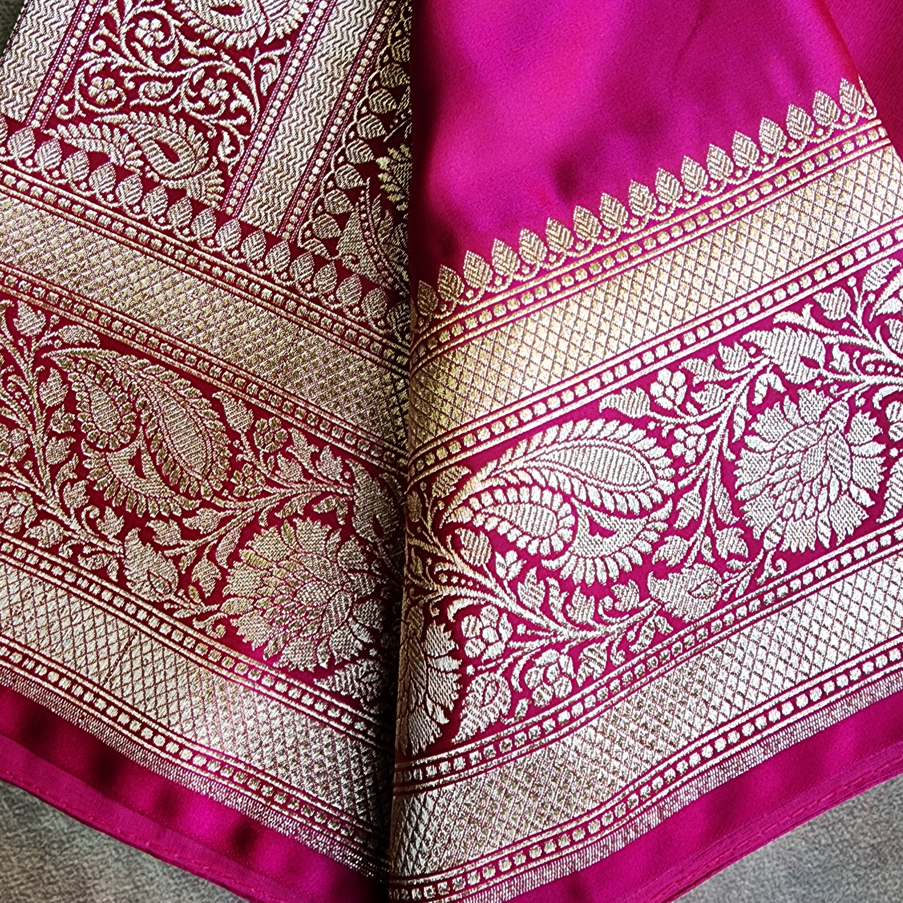 Dhoop Chhaon Magenta Banarasi Katan Silk Saree