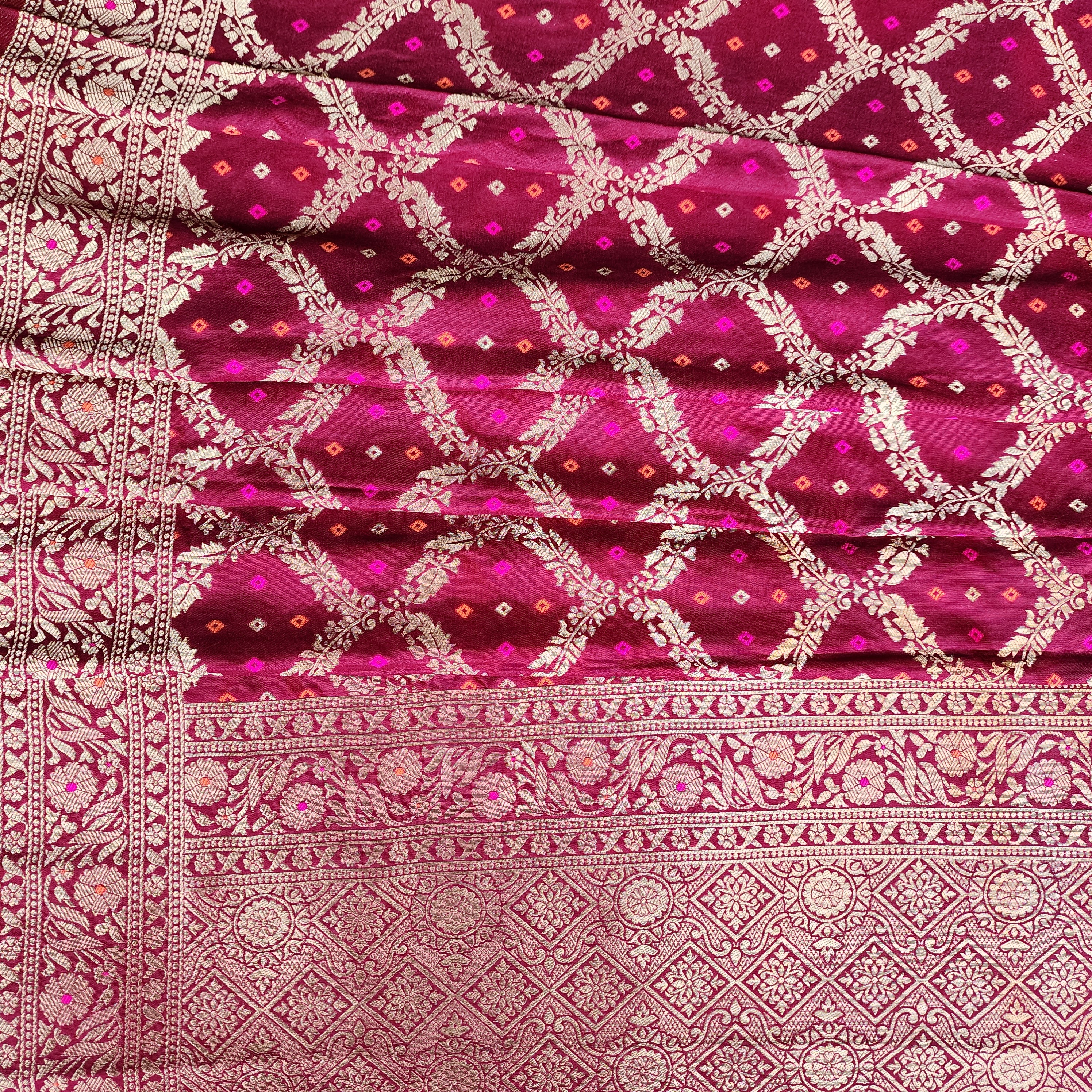 Wine Bandhani Dupatta with Traditional Jaal