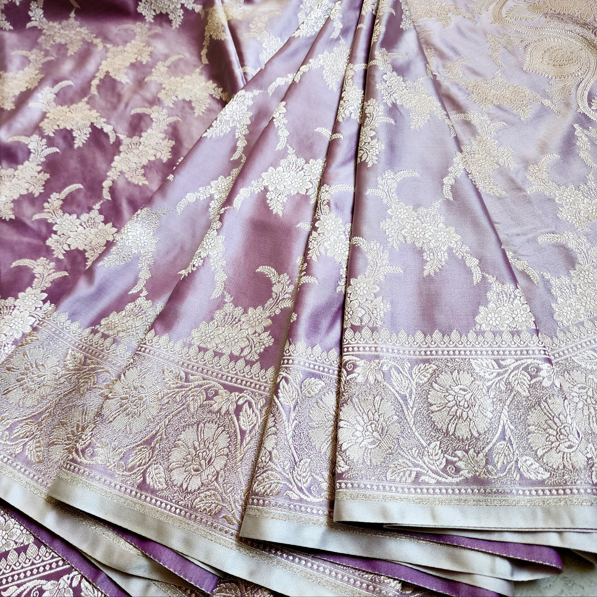 Dusty Lilac Banarasi Katan Silk Saree with Floral Vine Jaal