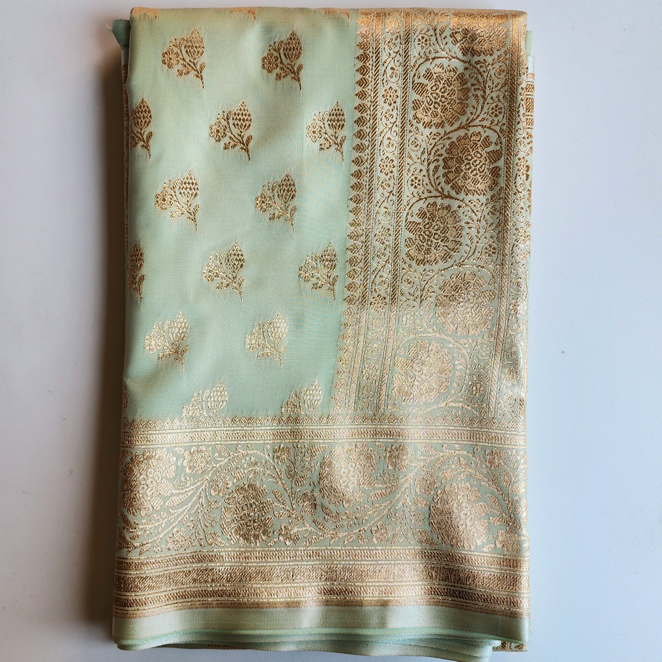 Rich Mint Green Banarasi Silk Saree with Gold Zari Weaving