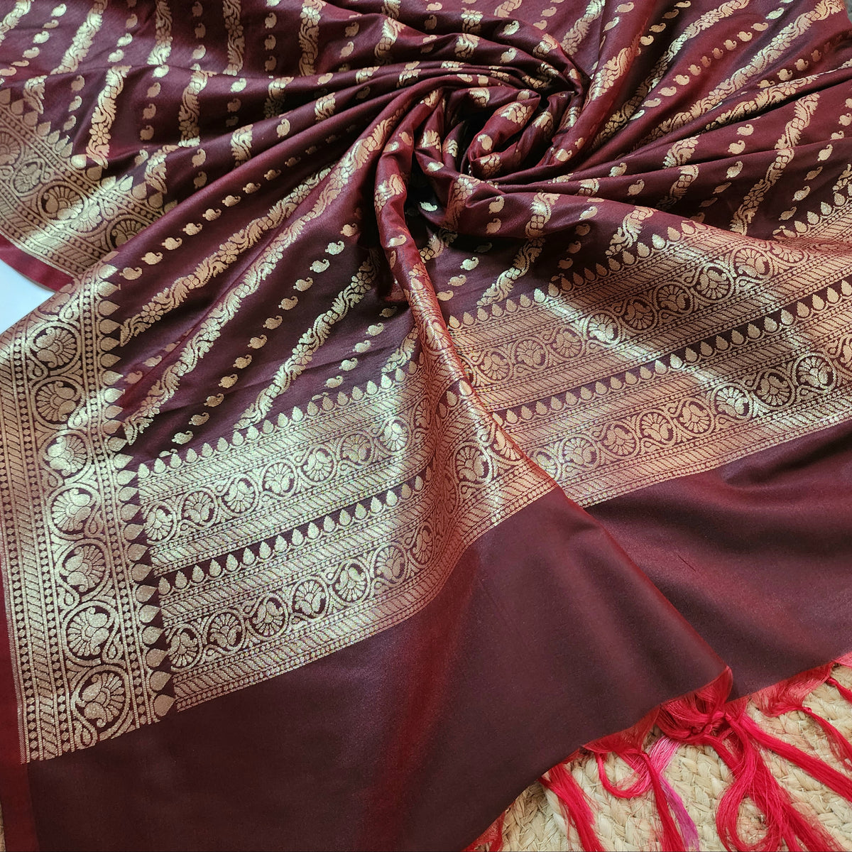 Deep Burgundy - Banarasi Leheriya Style Dupatta