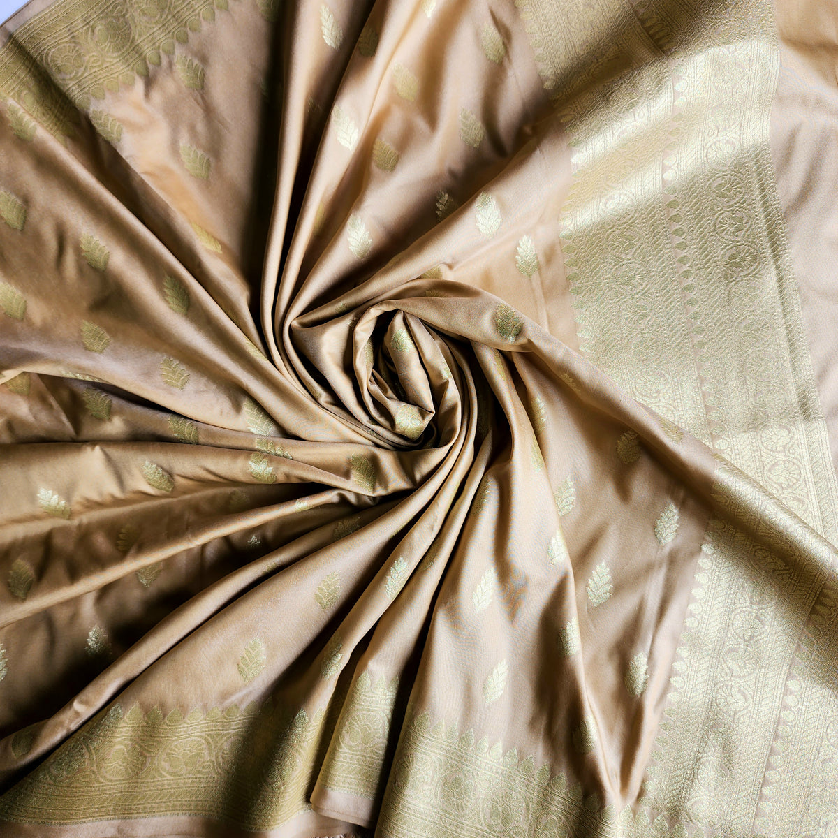 Champagne Banarasi Tapetta Silk Leaf Weave Dupatta