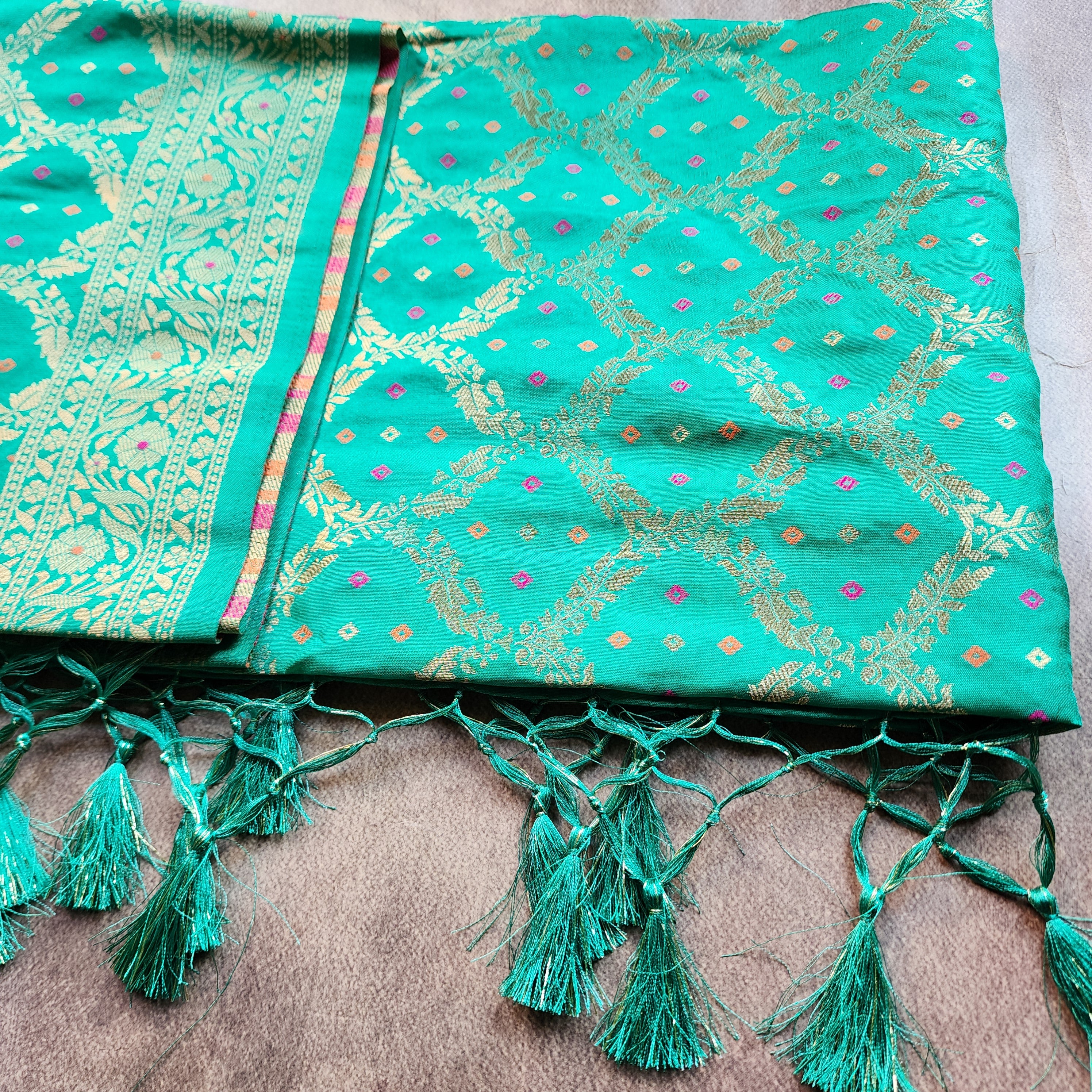 Aqua Green Bandhani Dupatta with Traditional Jaal