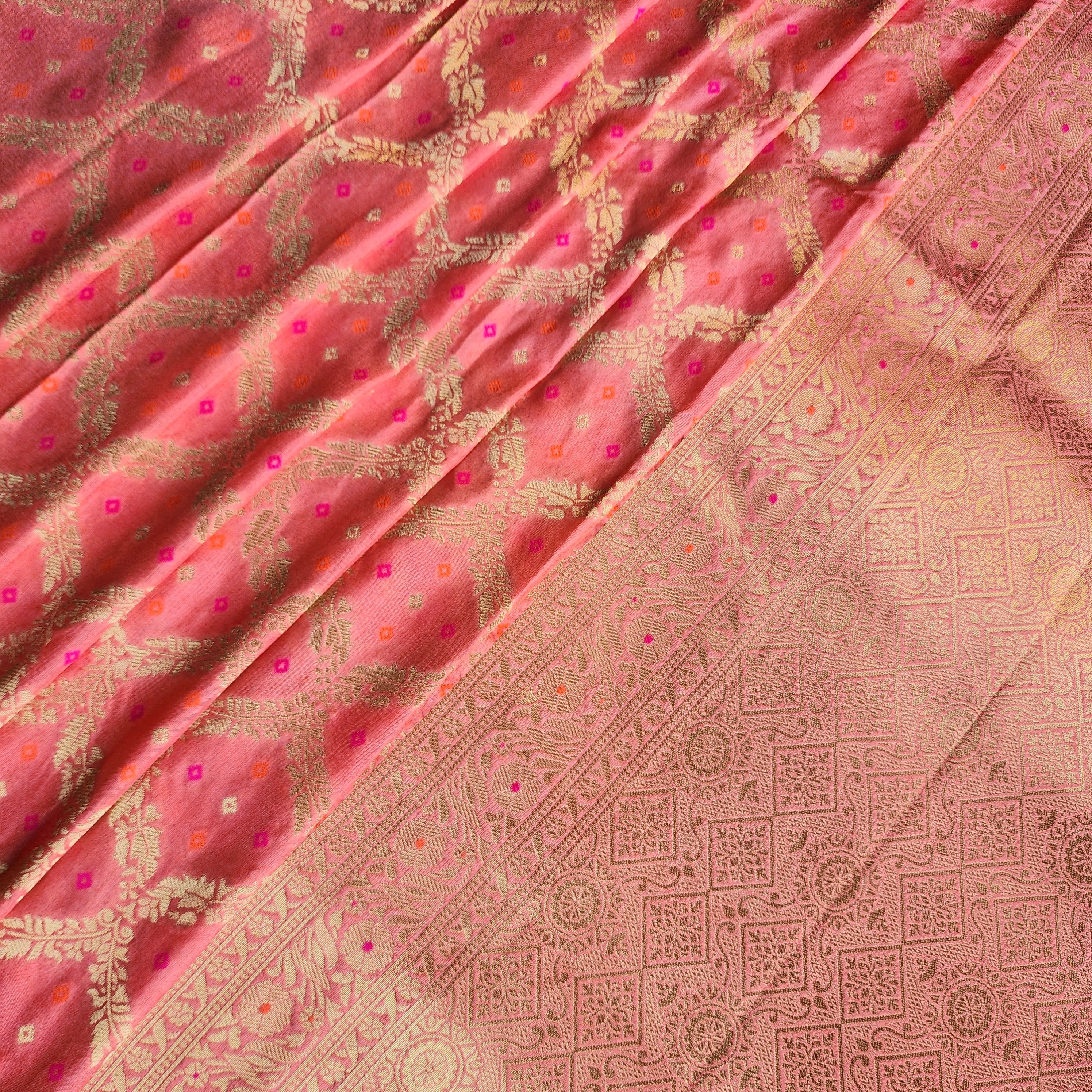 Peach Bandhani Dupatta with Traditional Jaal