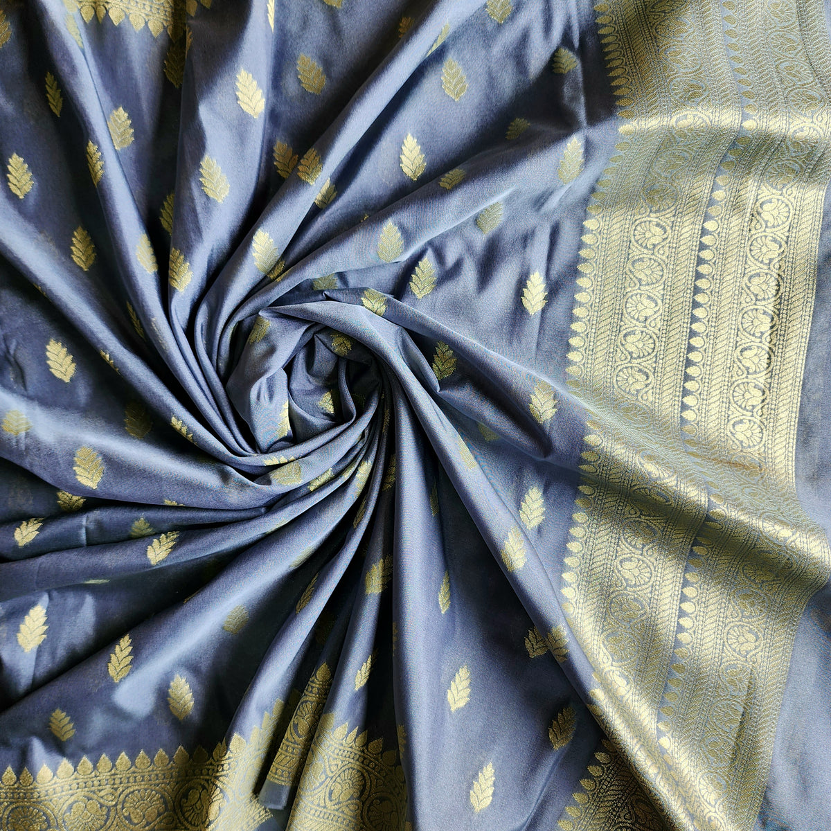 Steel Blue Banarasi Tapetta Silk Leaf Weave Dupatta