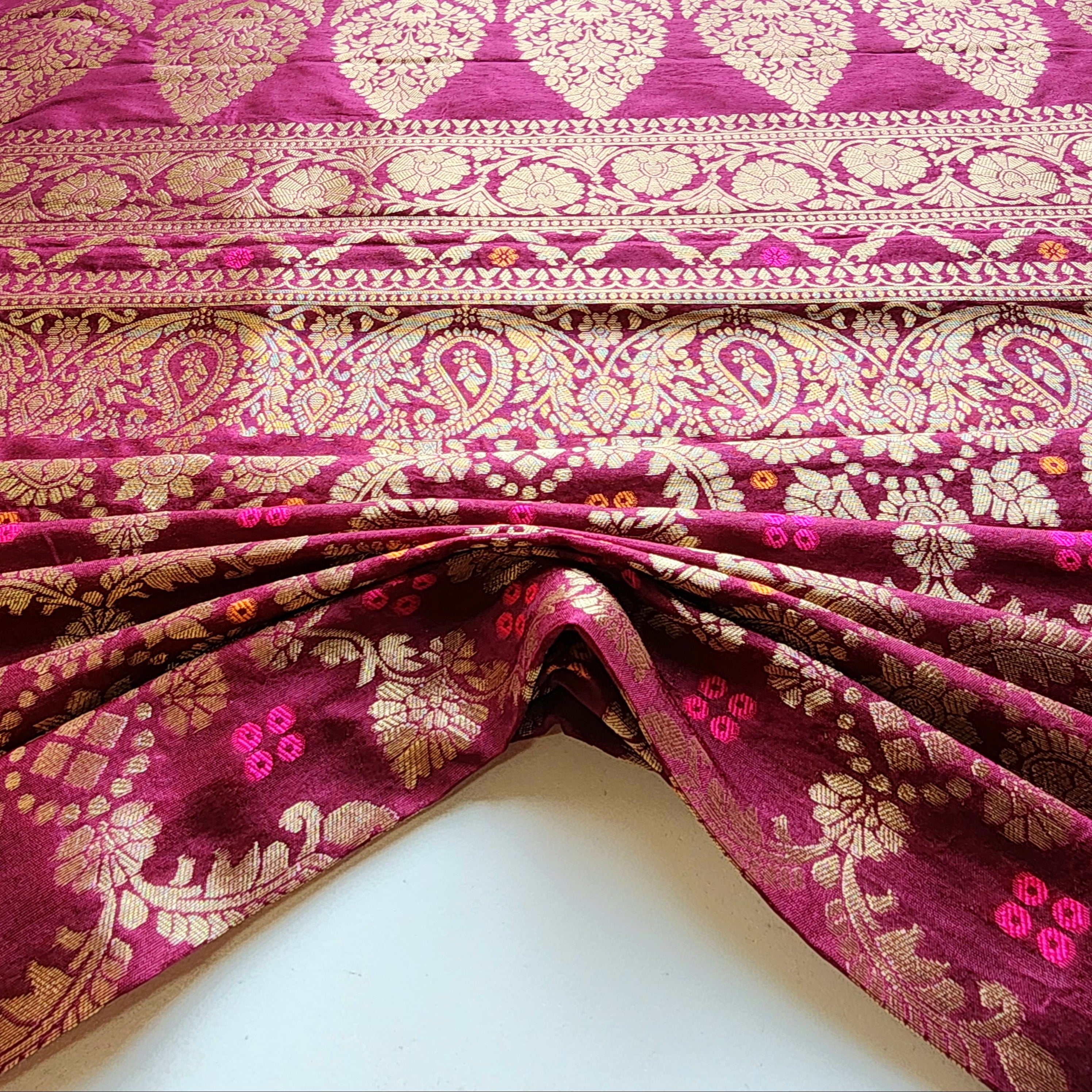 Deep Plum Bandhani Dupatta with Floral and Geometric Zari Weave