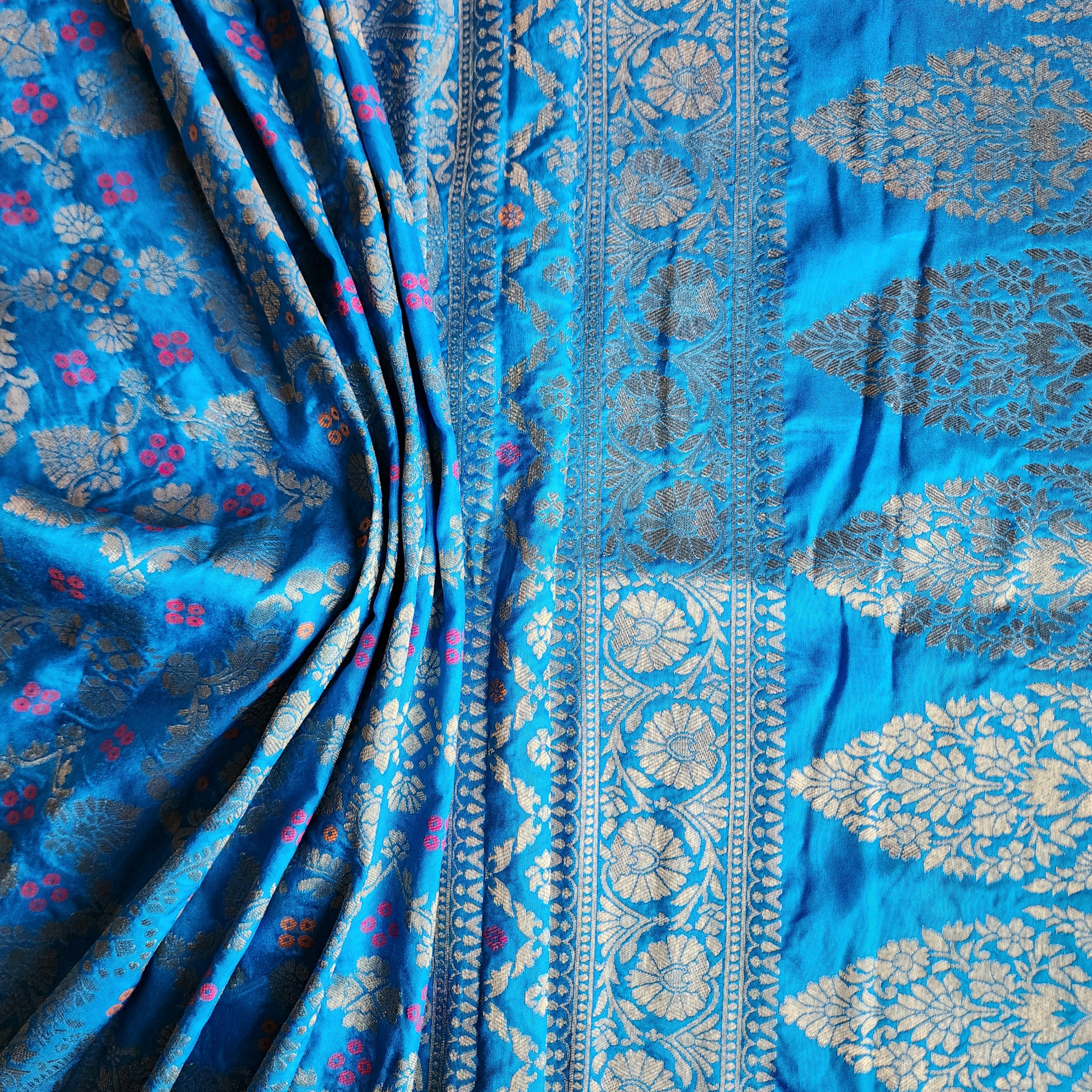 Electric Blue Bandhani Dupatta with Floral and Geometric Zari Weave