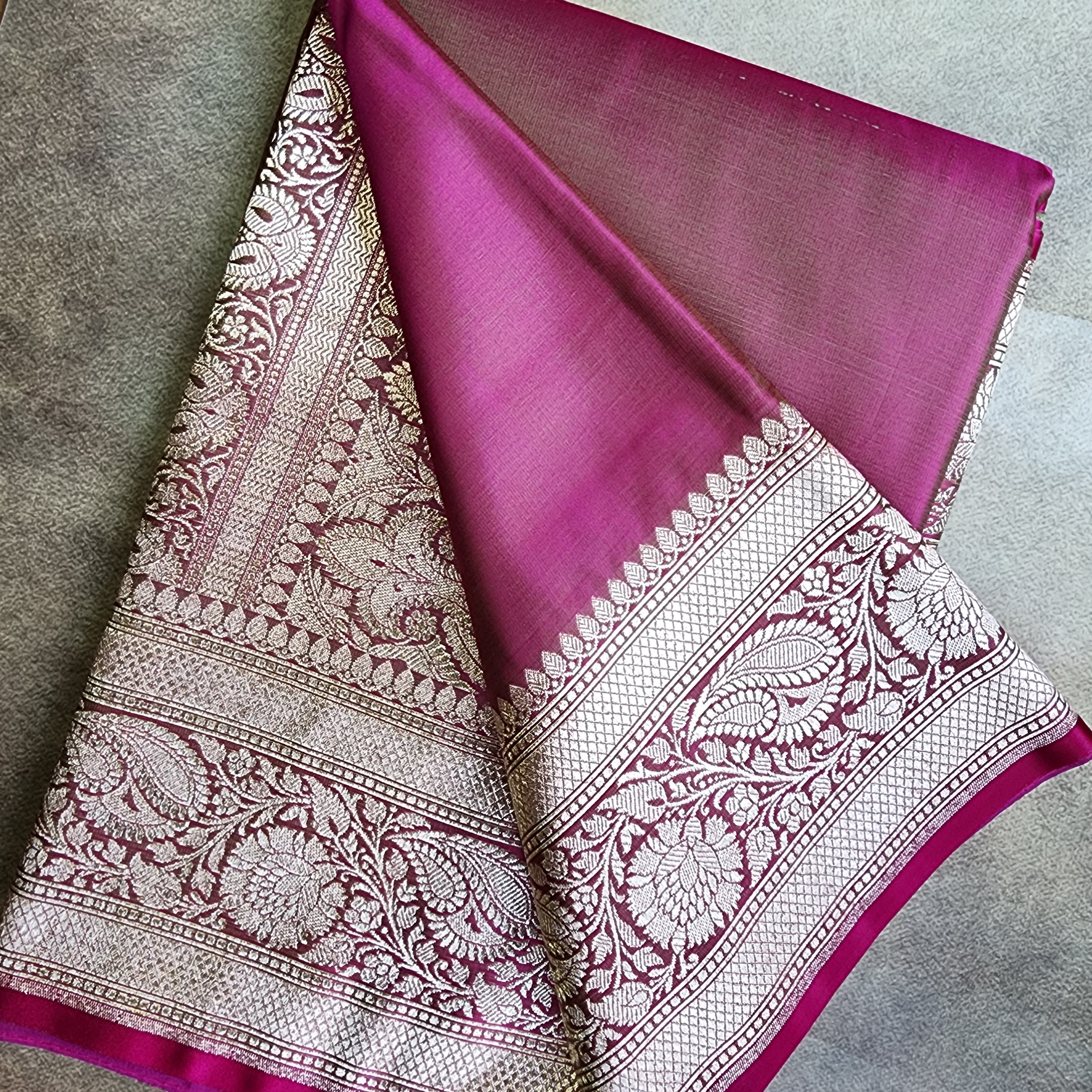 Dhoop Chhaon Mauve Banarasi Katan Silk Saree