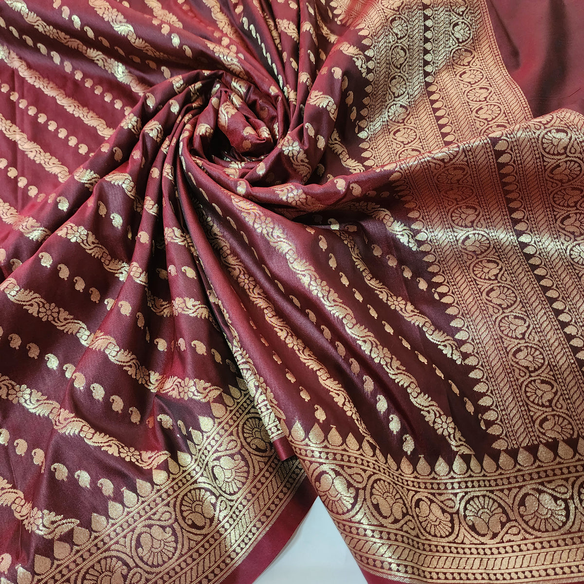Deep Burgundy - Banarasi Leheriya Style Dupatta