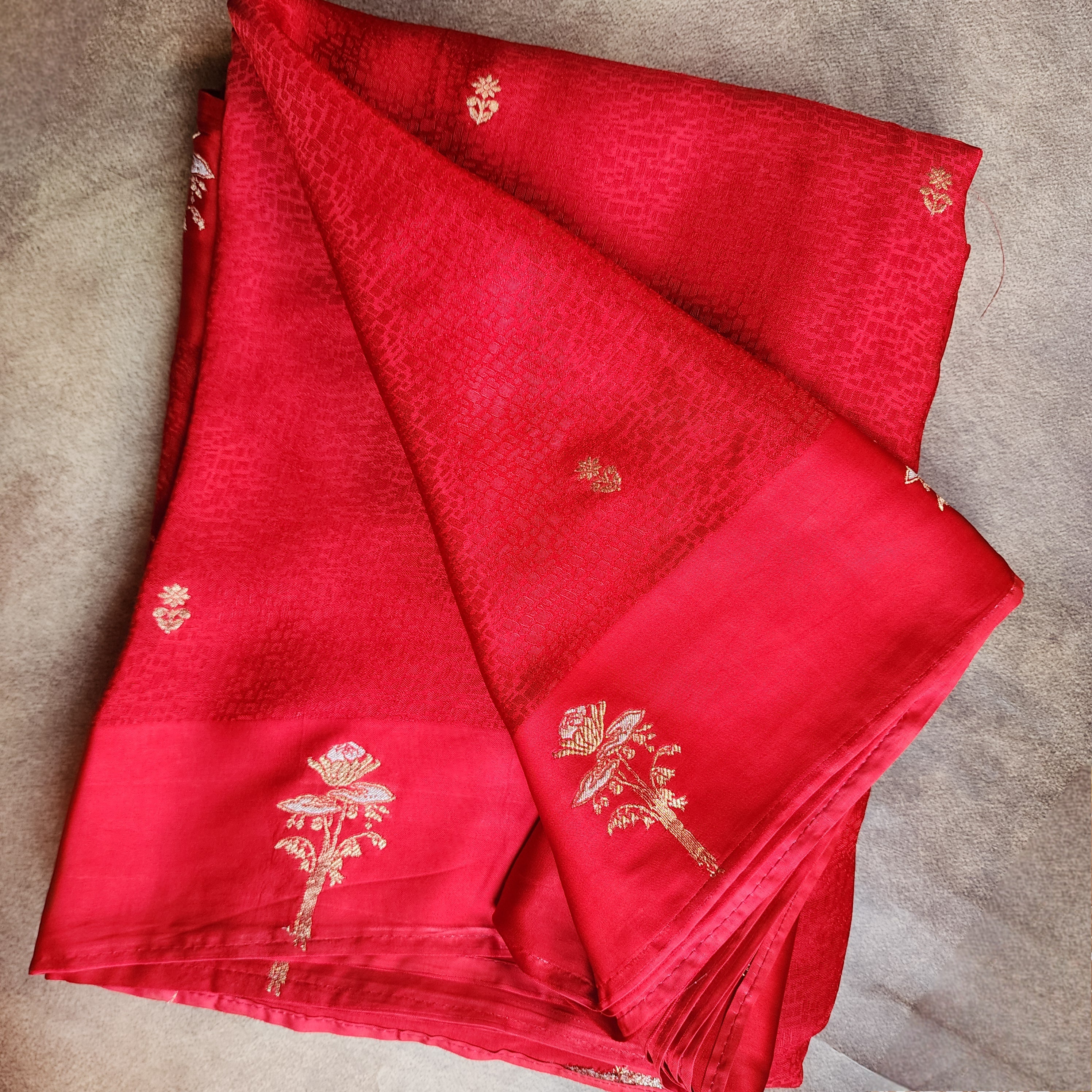 Crimson Red Mashru Tanchoi Saree with Gold Zari