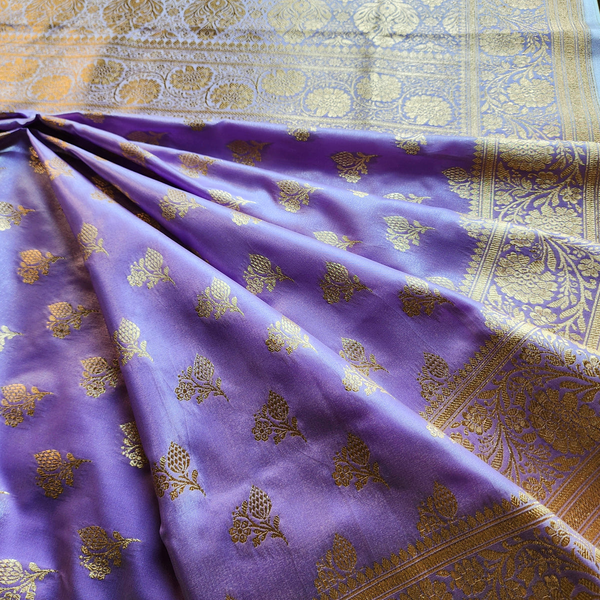 Rich Violet Banarasi Silk Saree with Gold Zari Weaving
