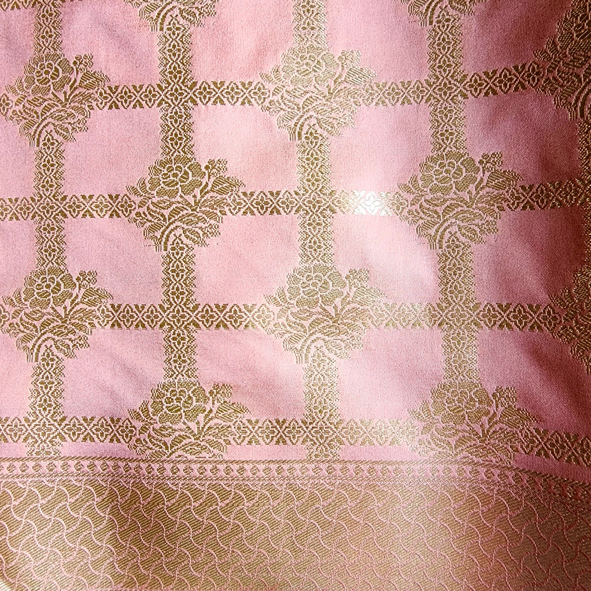 Rose Pink Banarasi Dupatta - Golden Lattice Weave