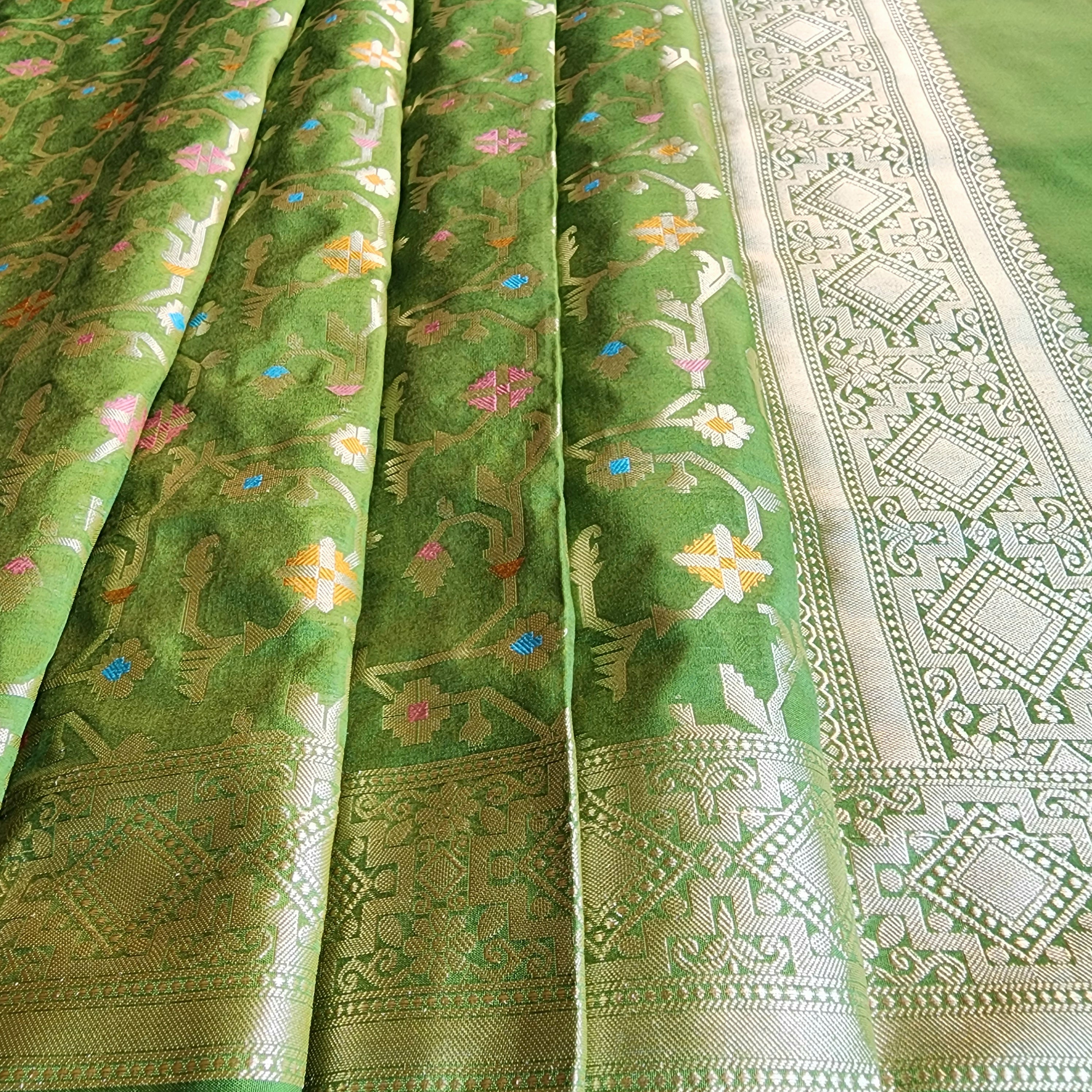 Golden Grid Banarasi Silk Dupatta with Meenakari Work in Mehendi Green