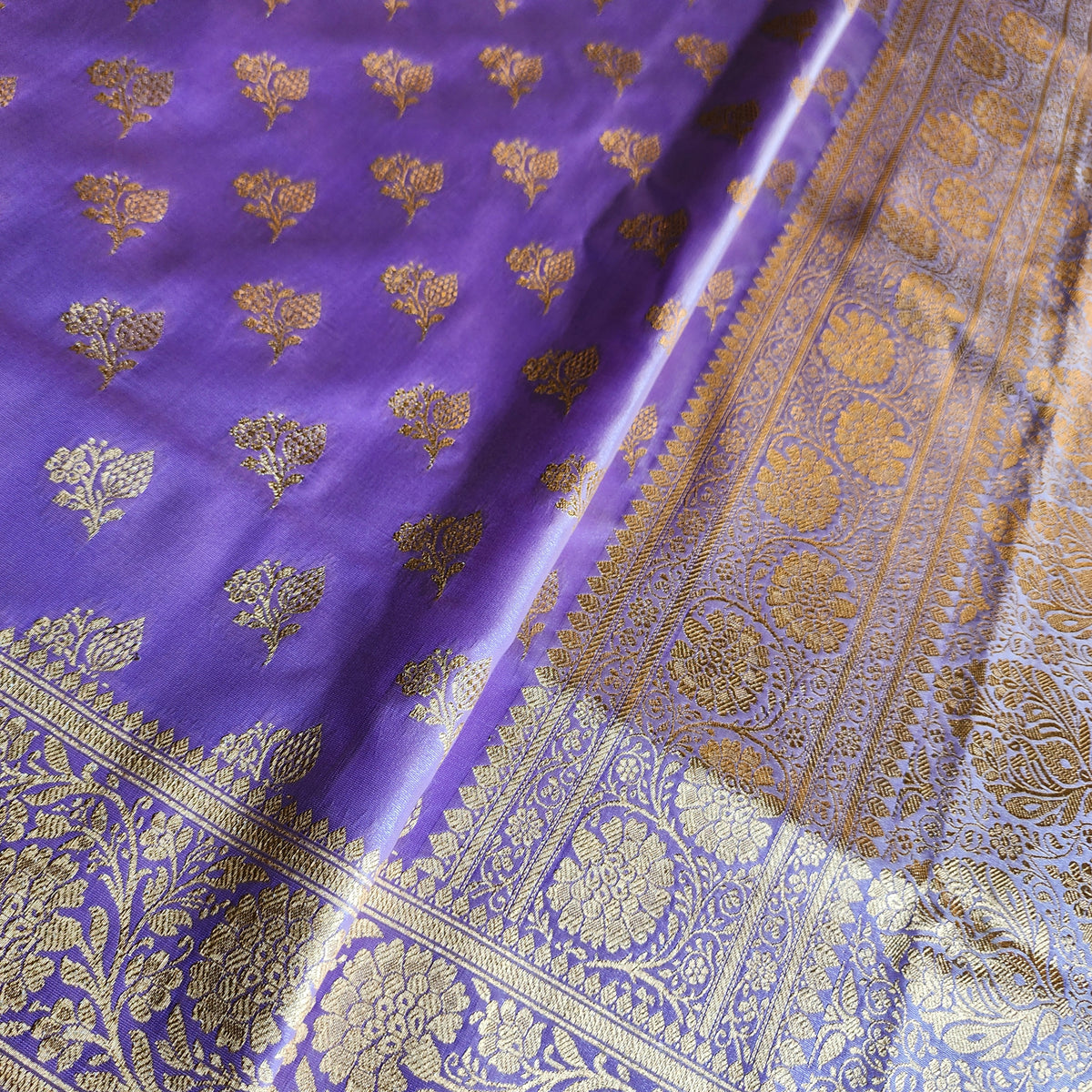 Rich Violet Banarasi Silk Saree with Gold Zari Weaving