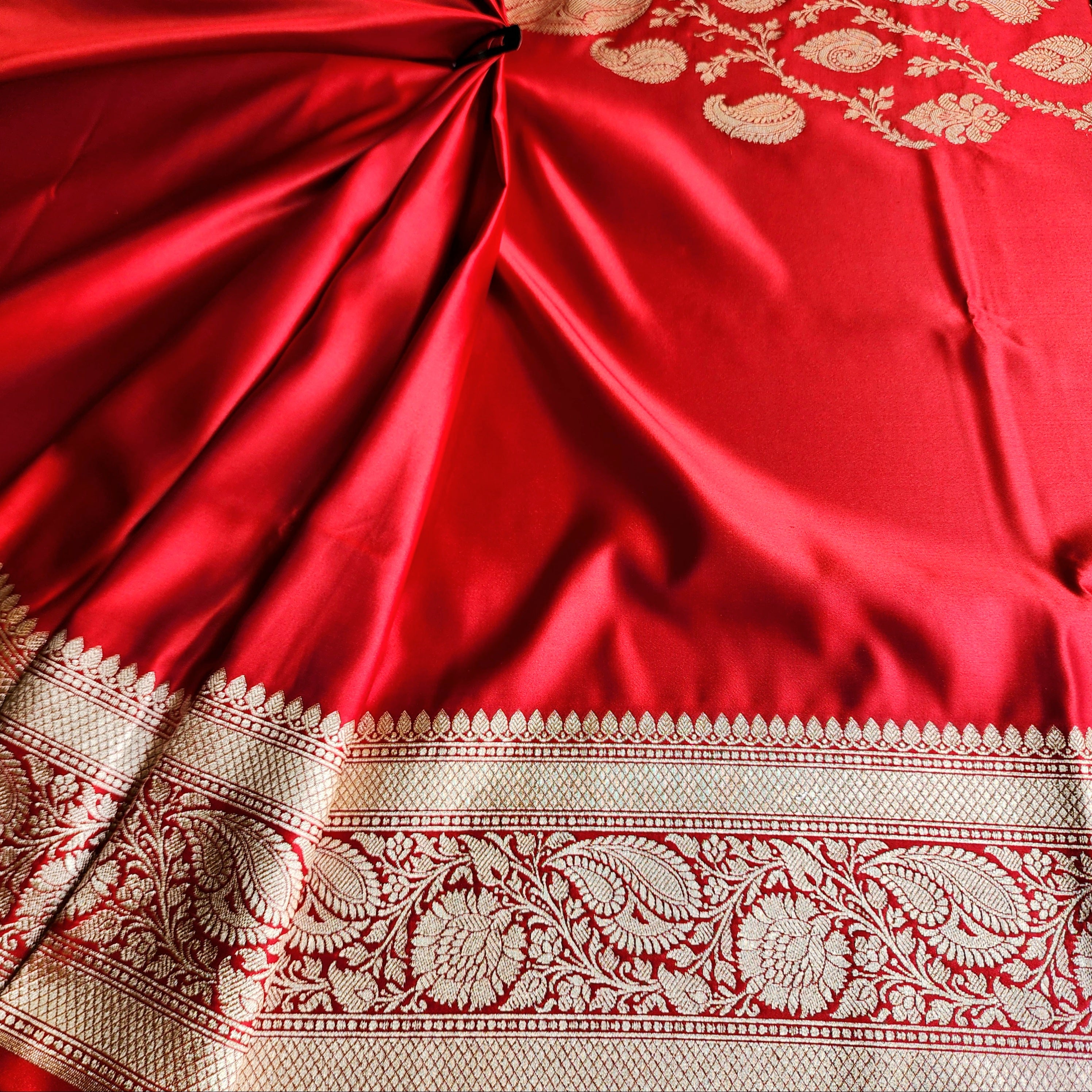 Rich Ruby Red Pure Banarasi Katan Silk Saree with light Gold Zari Weaving