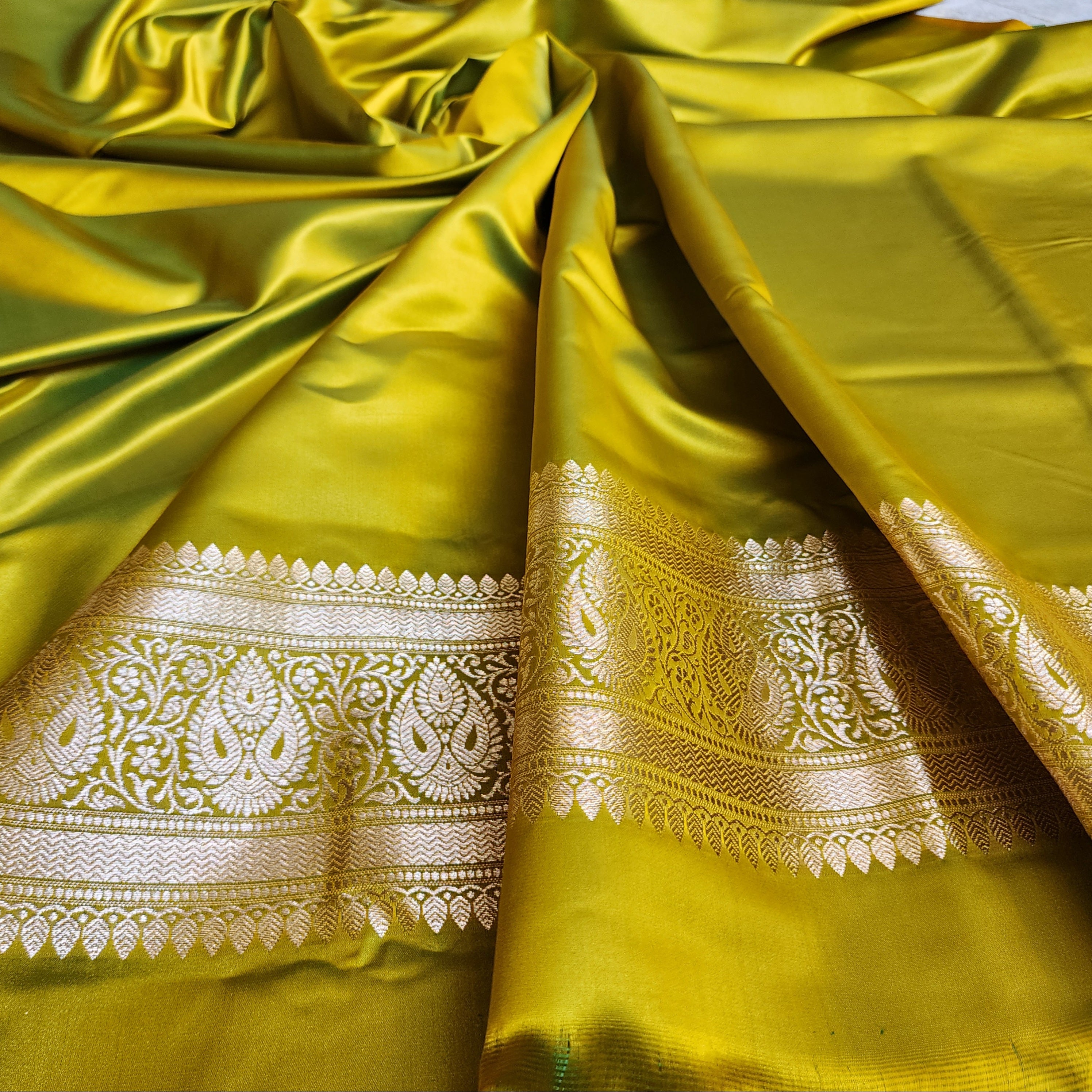 Olive Green Pure Banarasi Katan Silk Saree with light Gold Zari Weaving