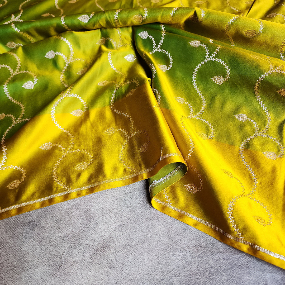 Dual-Tone Parrot Green & Yellow Pure Banarasi Katan Silk Saree