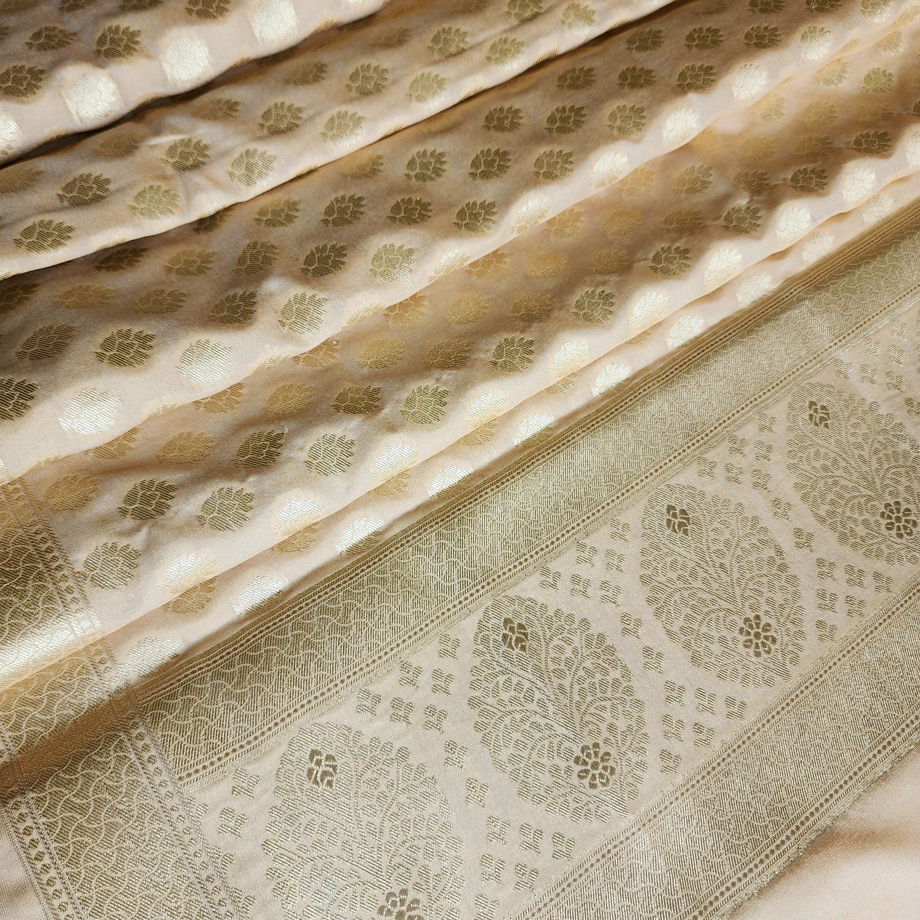 Champagne Beige Banarasi Tapetta Silk Dupatta with Gold Floral Zari Weave