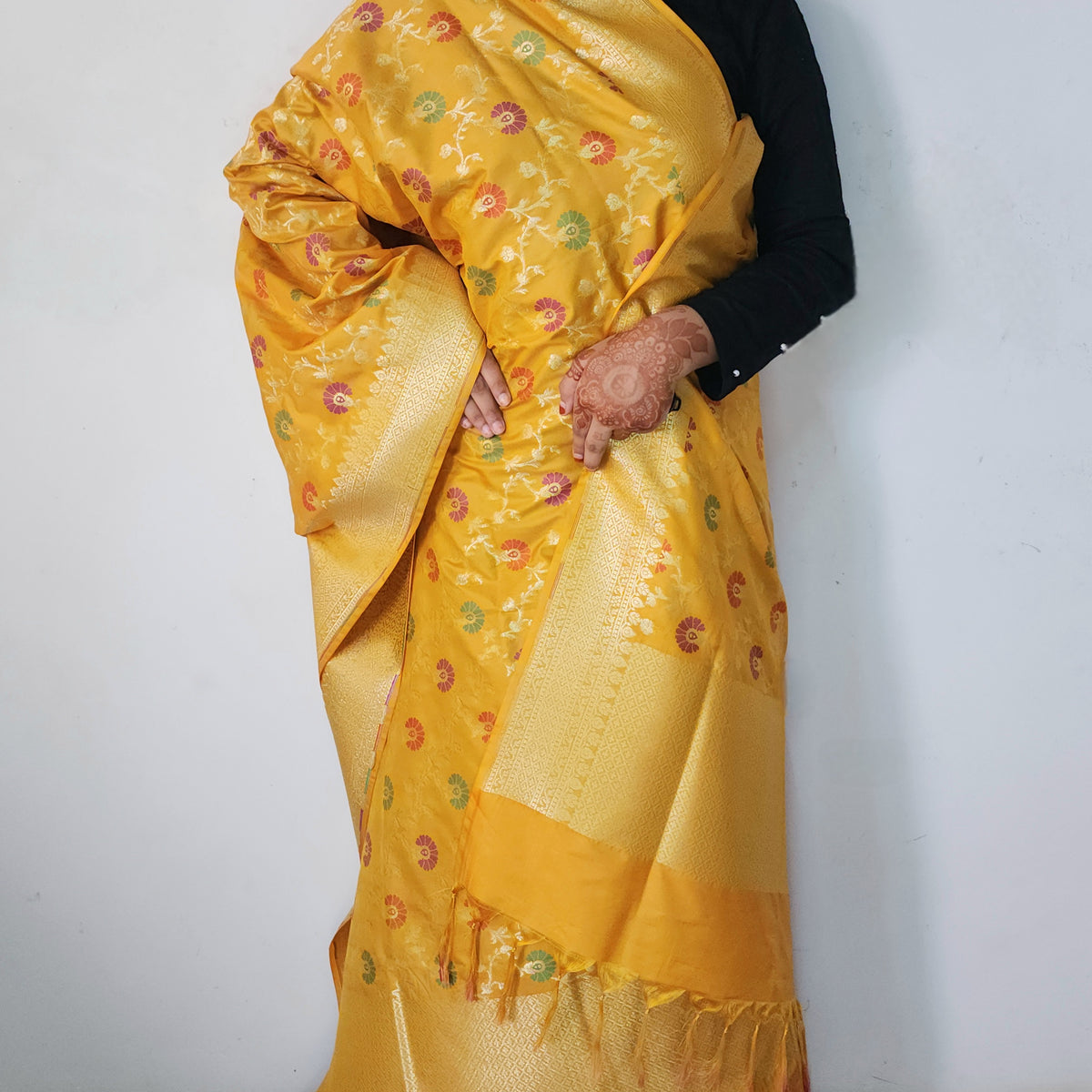 Banarasi Silk Floral Jaal Dupatta - Mustard Gold