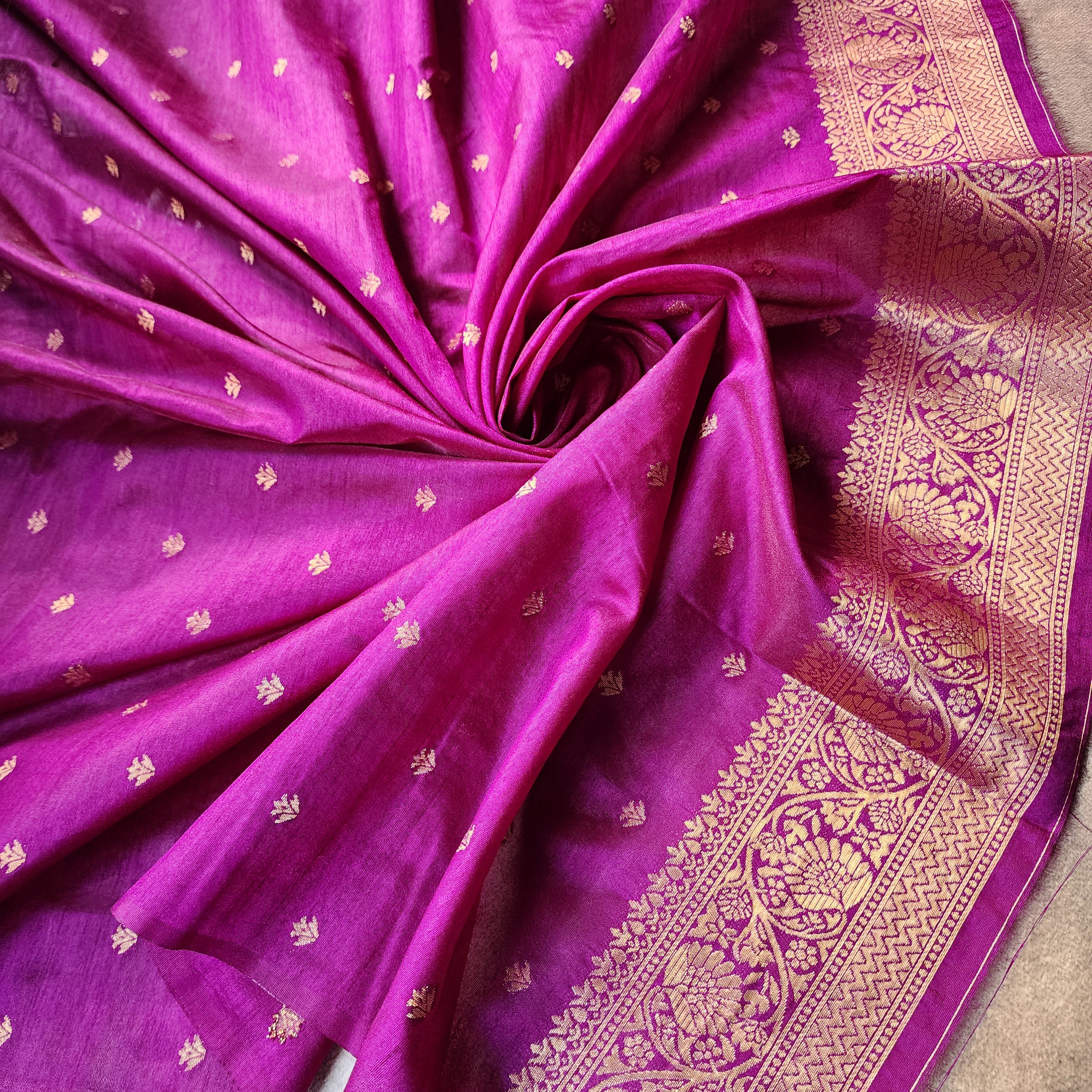 Turquoise Dupion Patola with Maroon-Gold Border & Heavy Gold Zari