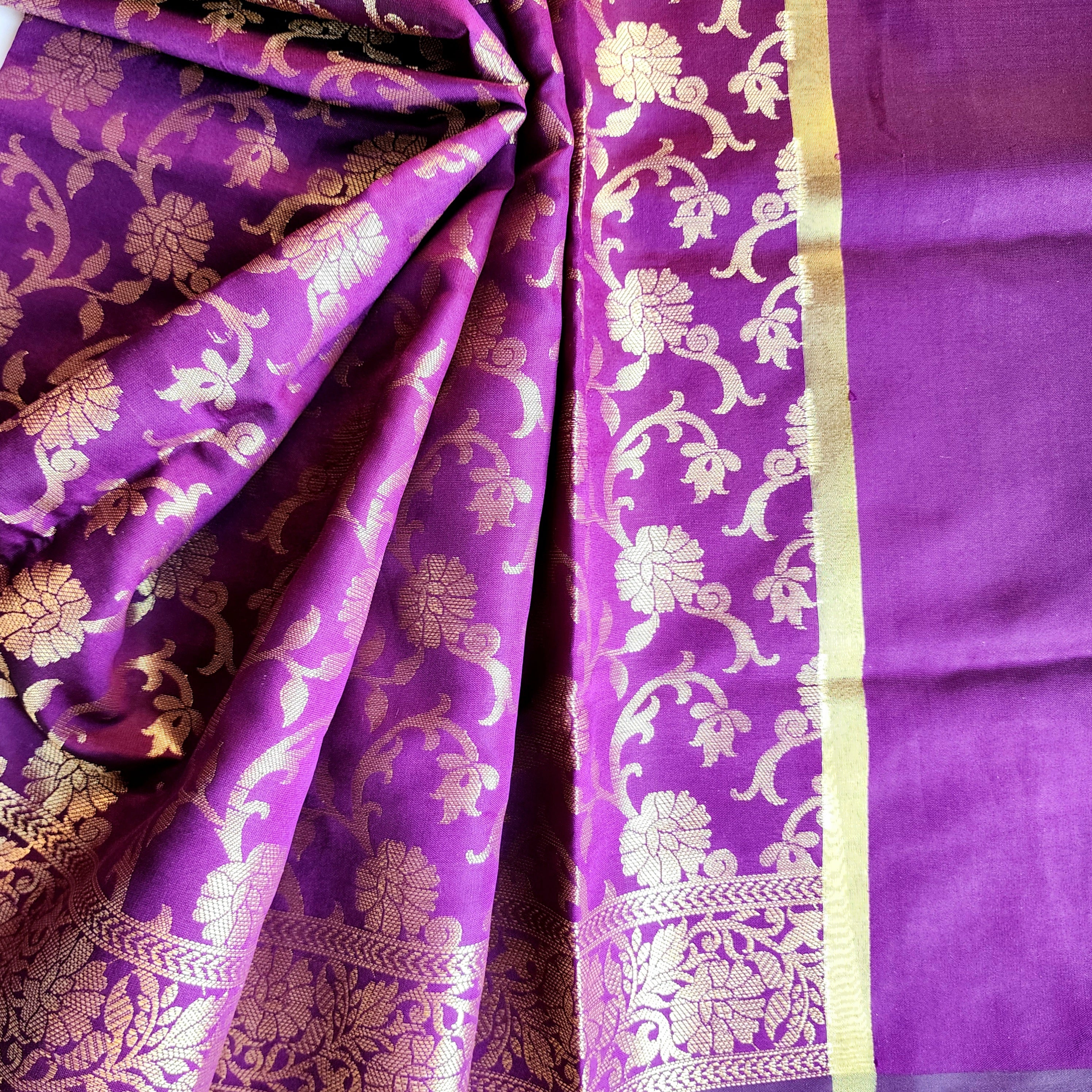 Magenta Purple Banarasi Tapetta Silk Dupatta with Gold Floral Weave