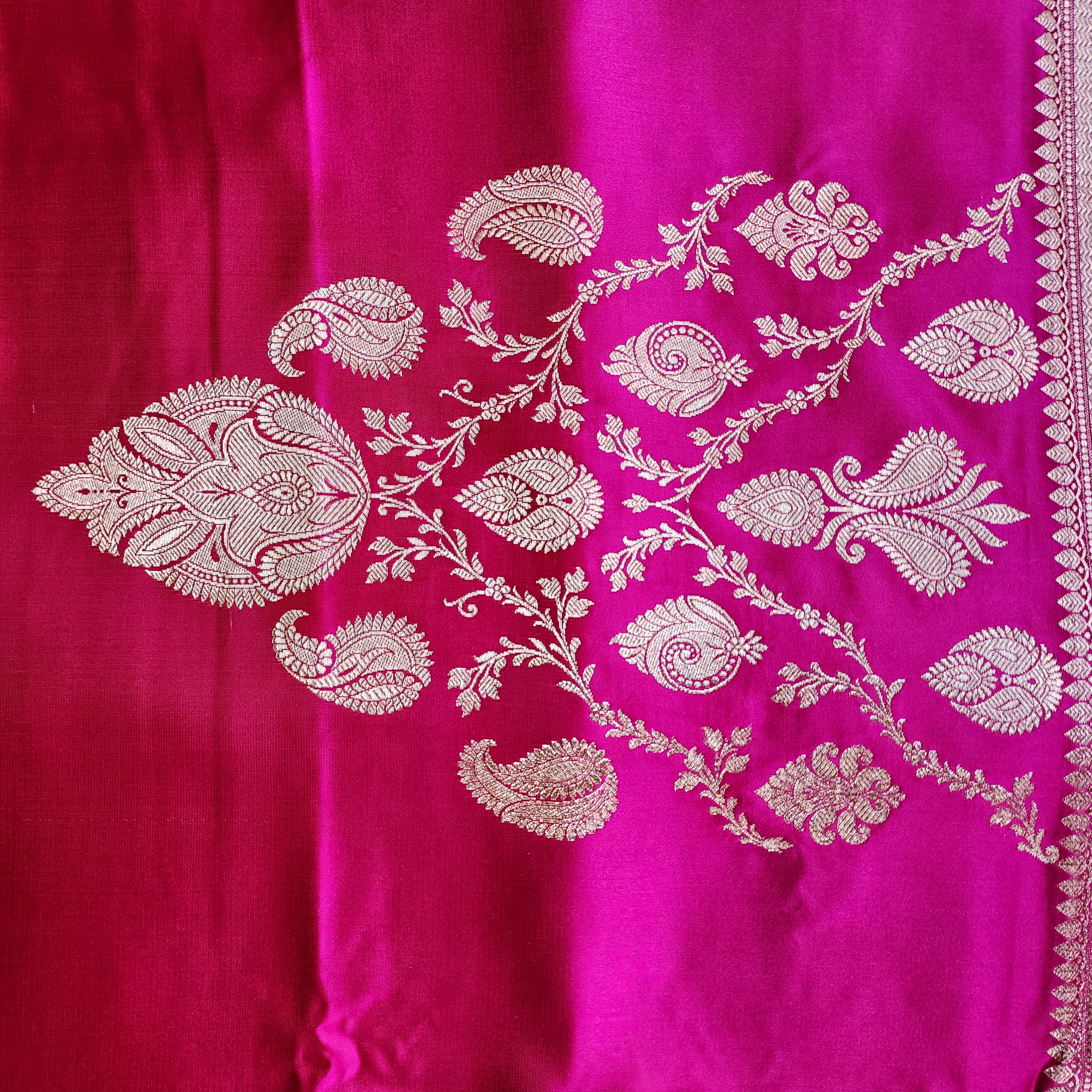 Dhoop Chhaon Magenta Banarasi Katan Silk Saree