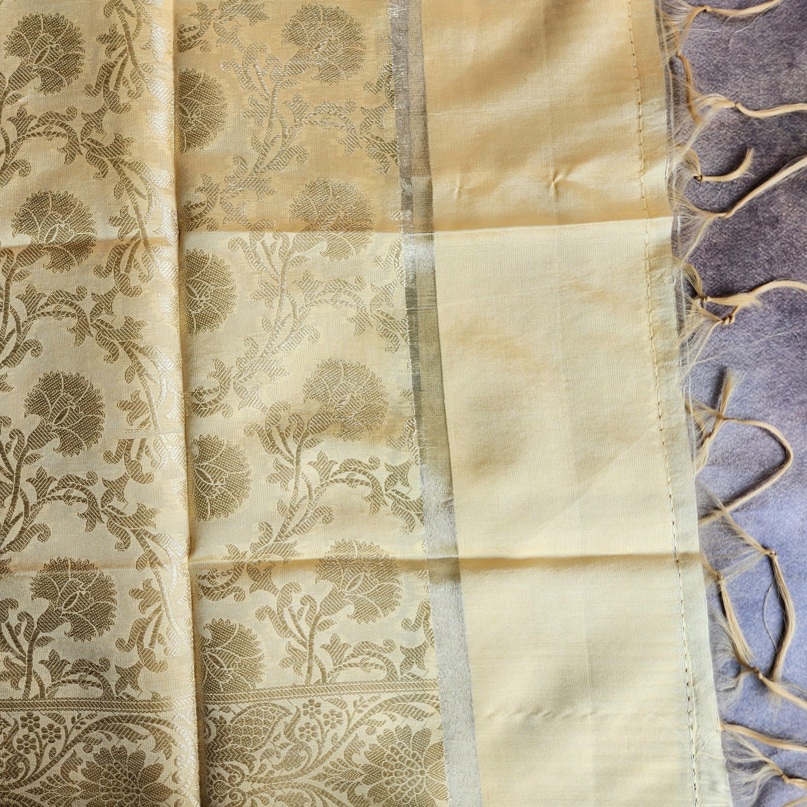 Cream Banarasi Tapetta Silk Dupatta with Gold Floral Zari Weave