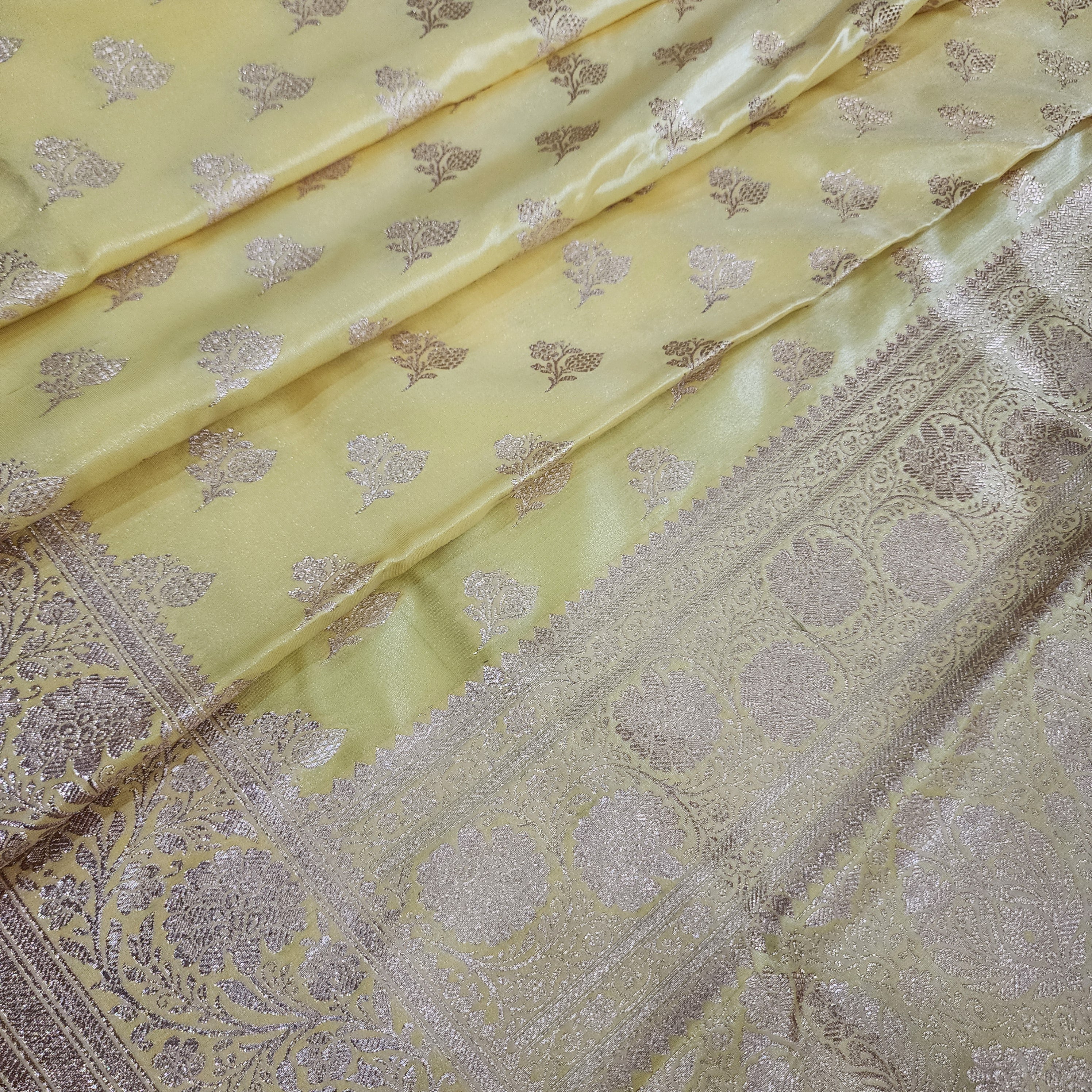 Rich Lemon Yellow Banarasi Silk Saree with Gold Zari Weaving