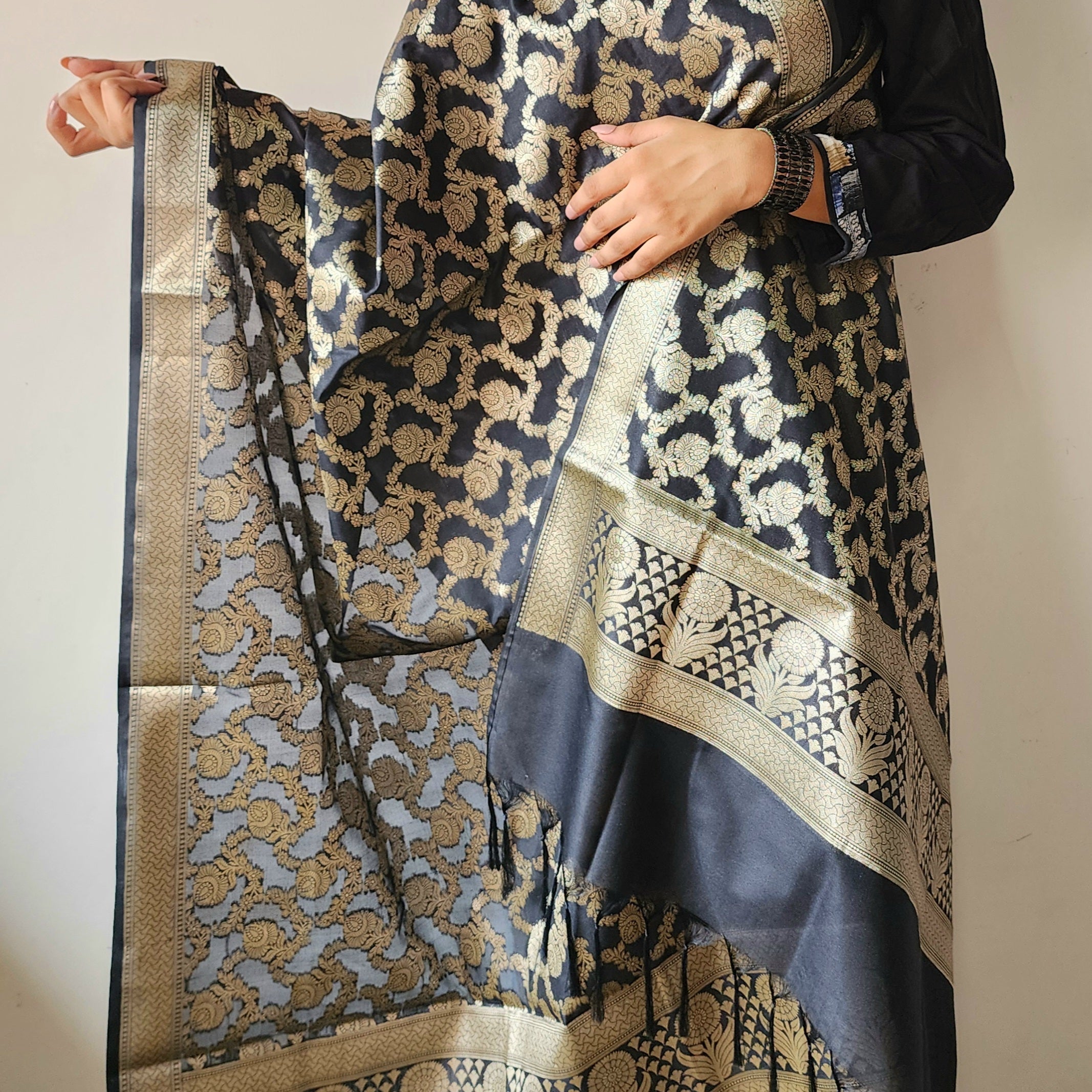 Black Floral Jaal Dupatta with Mughal-Inspired Zari Border