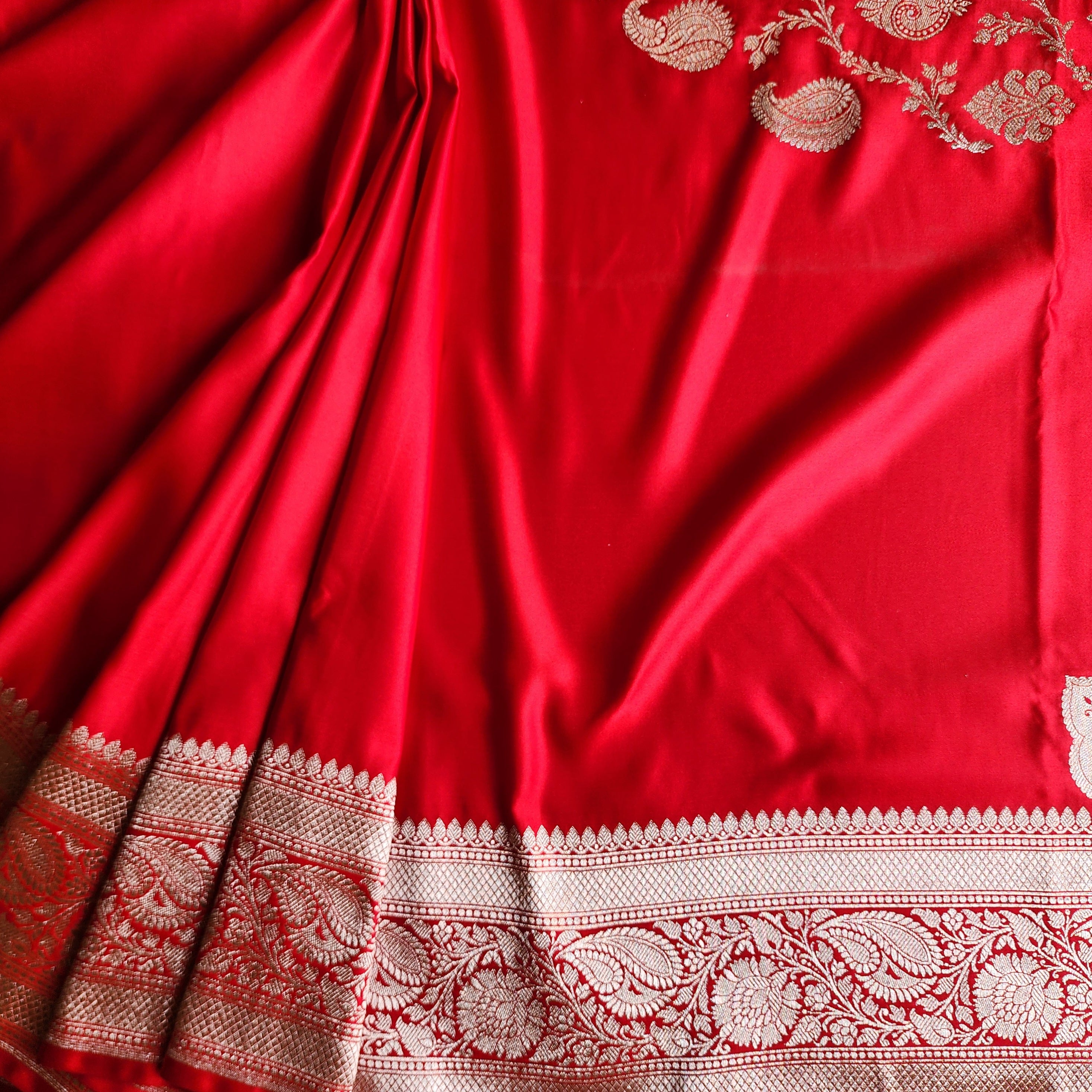 Rich Vermilion Red Pure Banarasi Katan Silk Saree with light Gold Zari Weaving