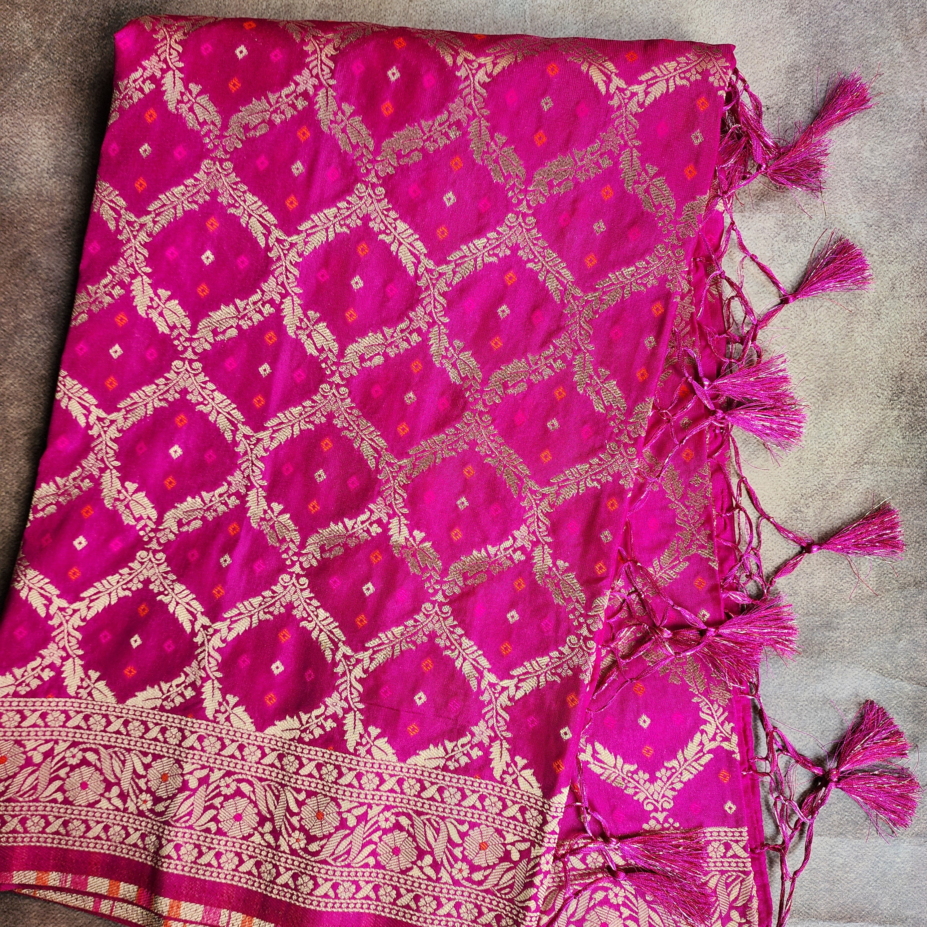 Fuchsia Pink Bandhani Dupatta with Traditional Jaal