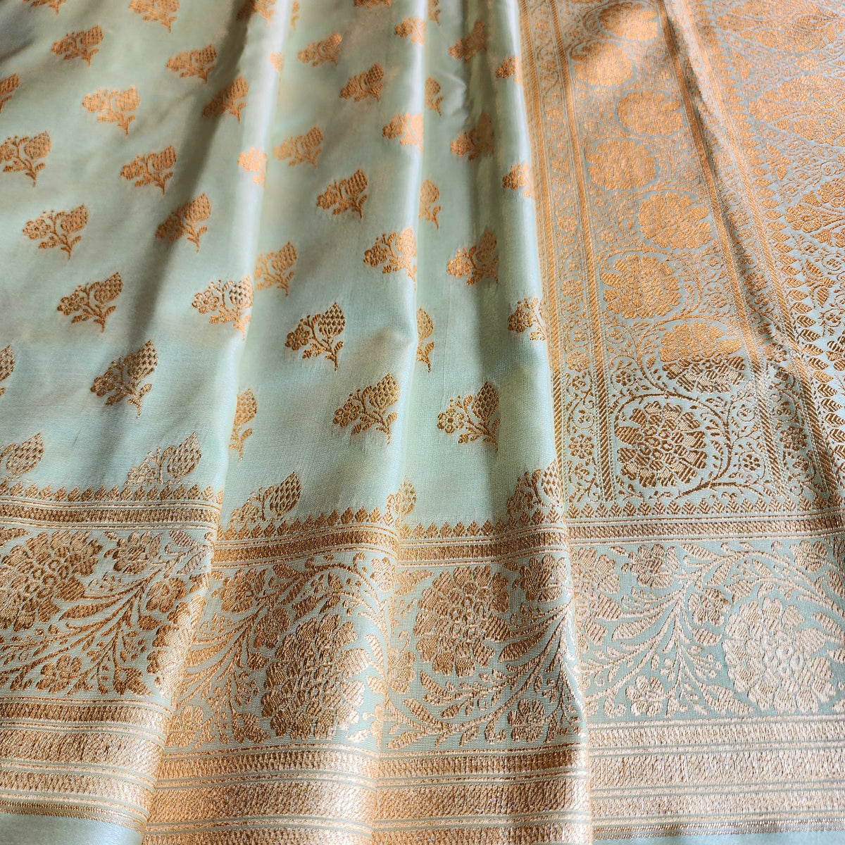 Rich Mint Green Banarasi Silk Saree with Gold Zari Weaving