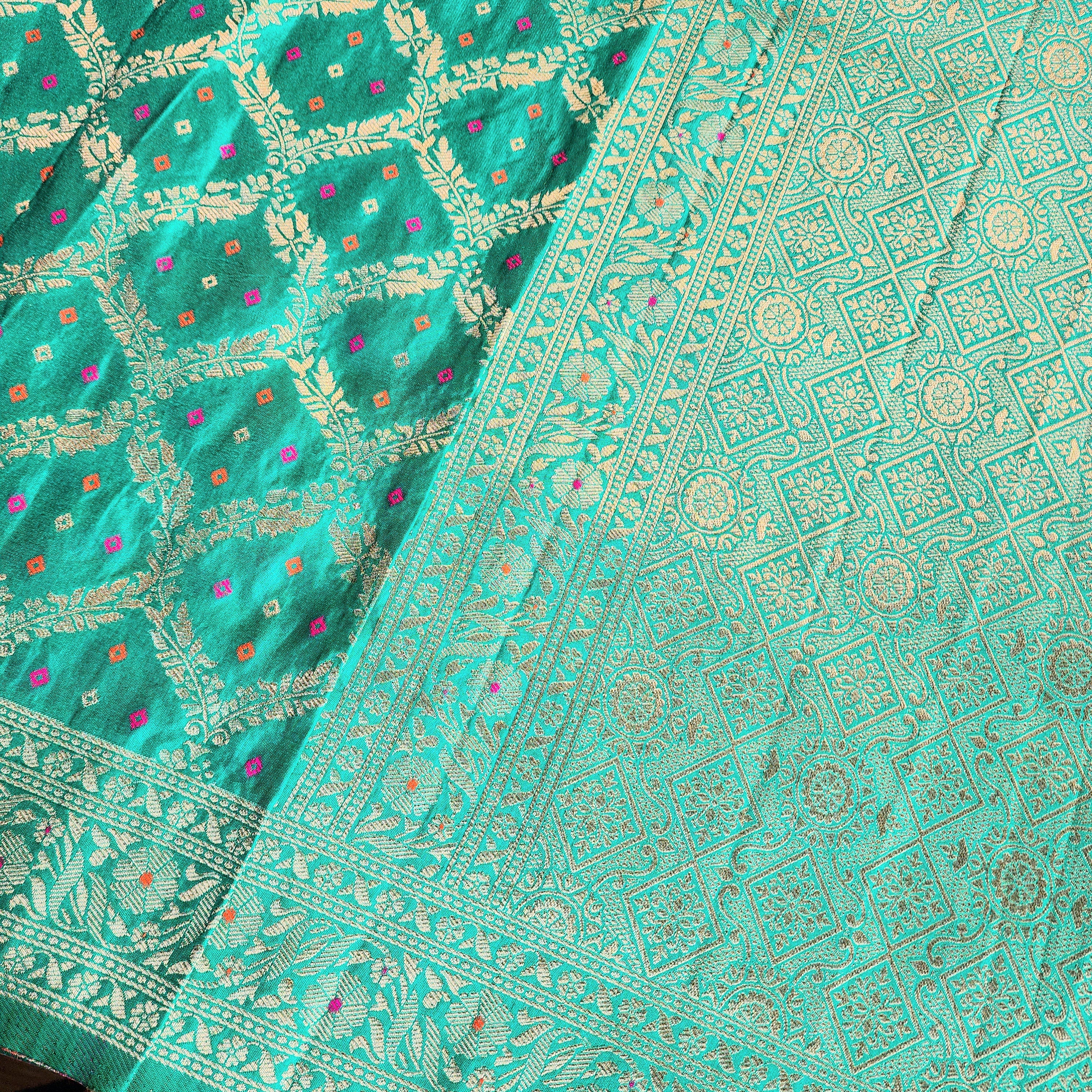 Aqua Green Bandhani Dupatta with Traditional Jaal