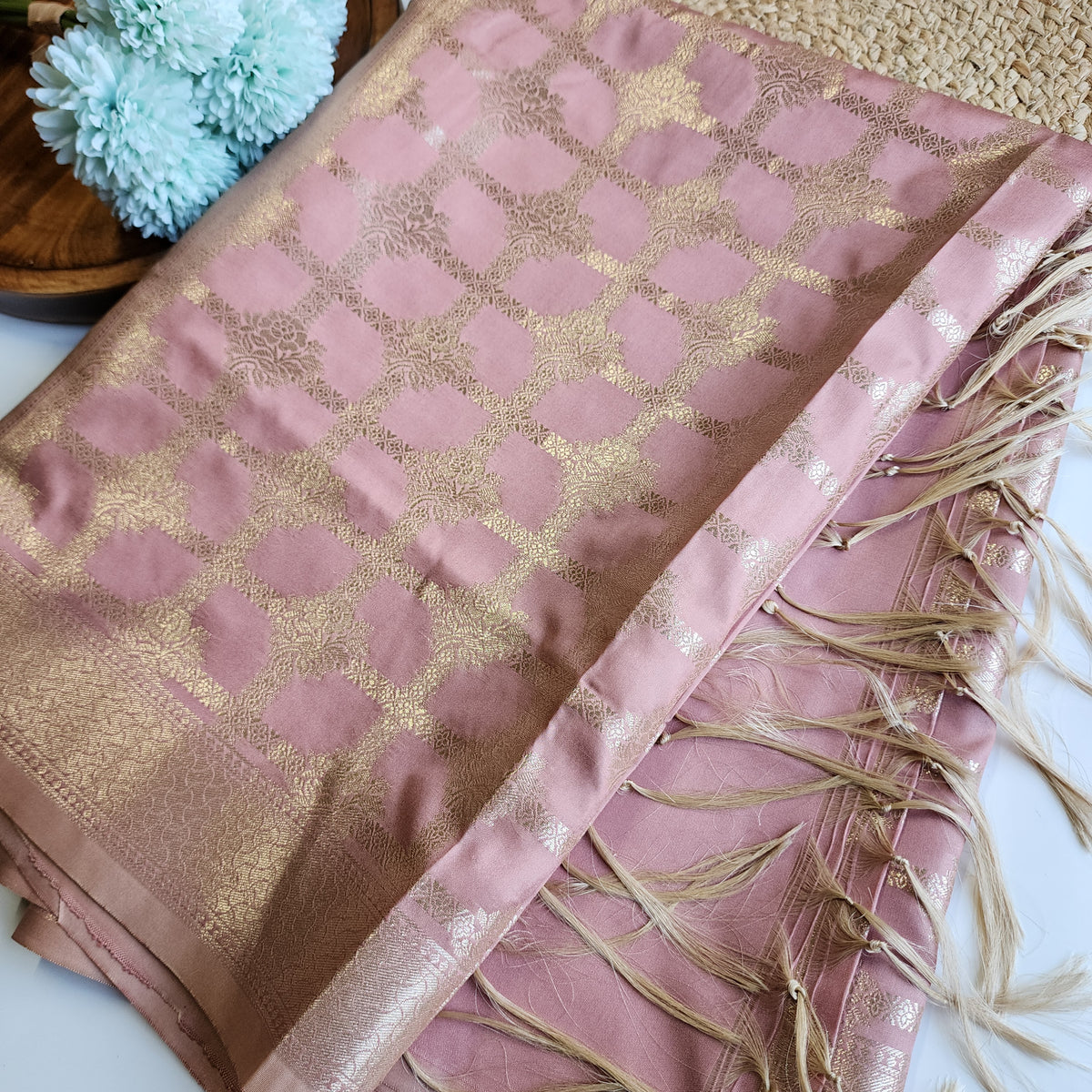 Rose Pink Banarasi Dupatta - Golden Lattice Weave