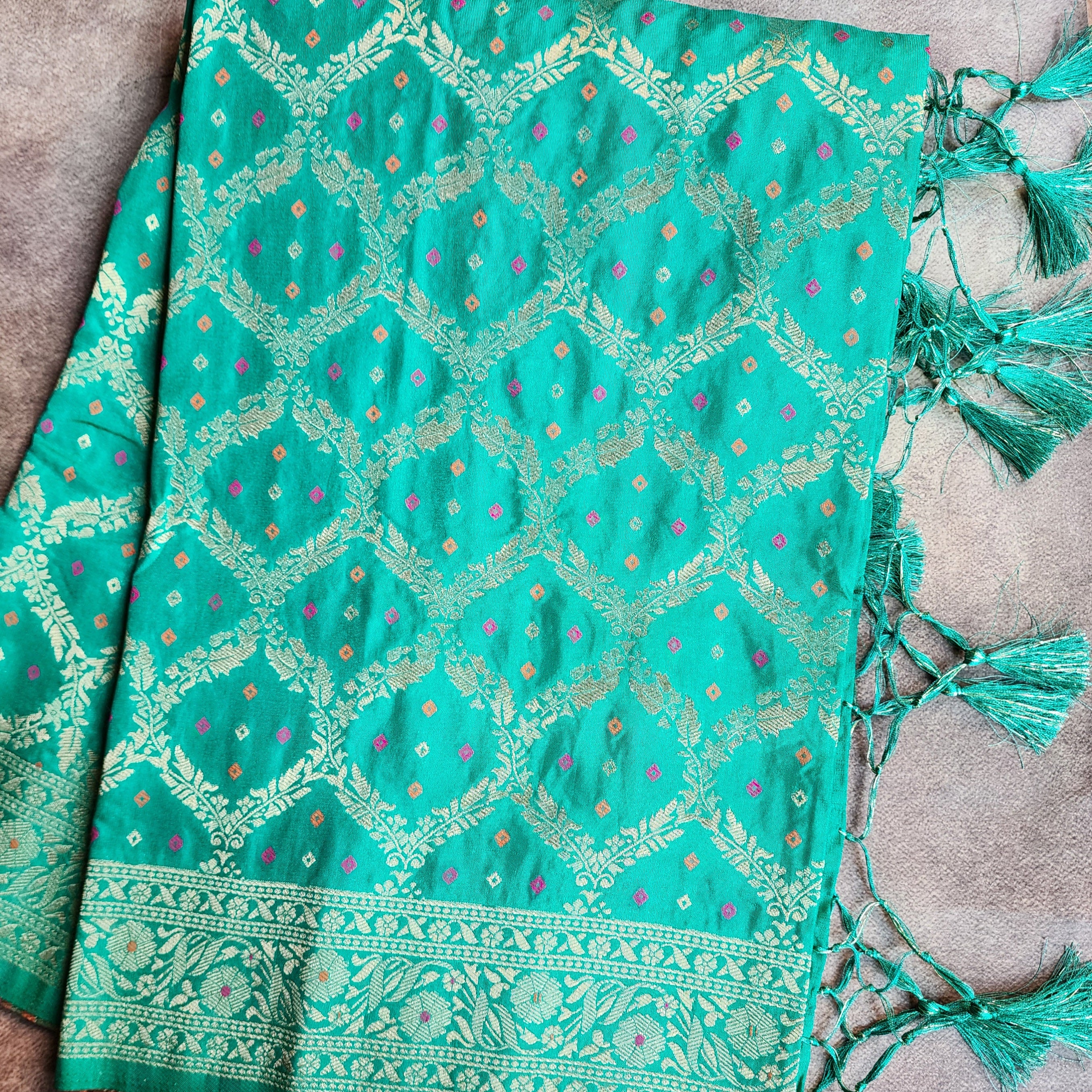 Aqua Green Bandhani Dupatta with Traditional Jaal