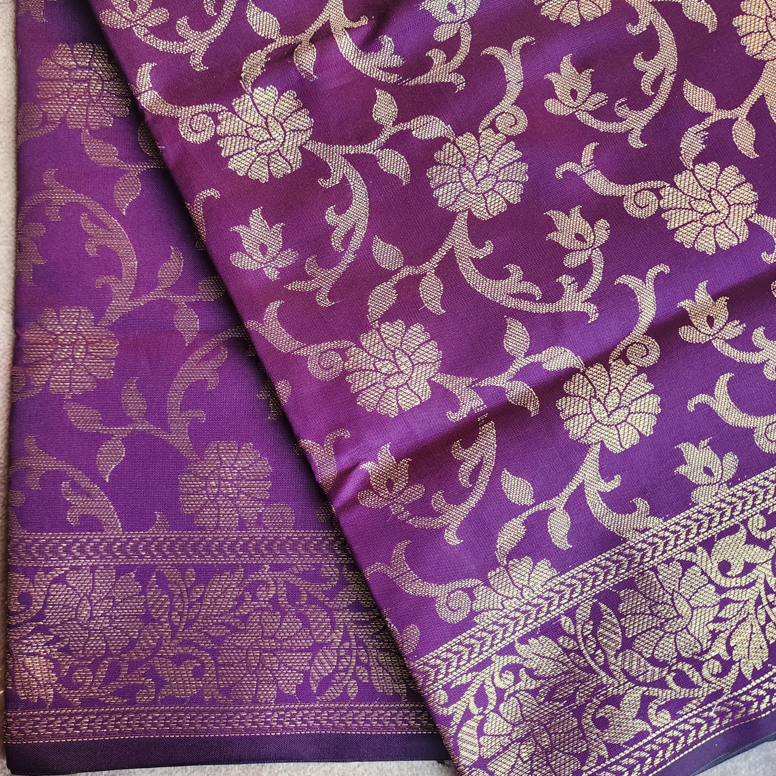 Magenta Purple Banarasi Tapetta Silk Dupatta with Gold Floral Weave